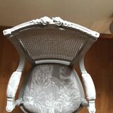 Fauteuil cabriolet Louis XI