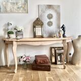 Large castle entrance console