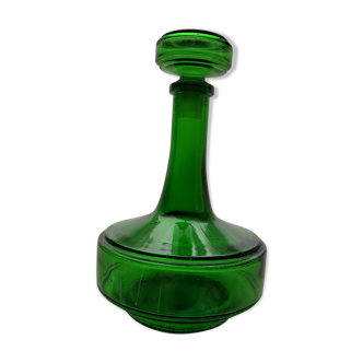 Glass carafe