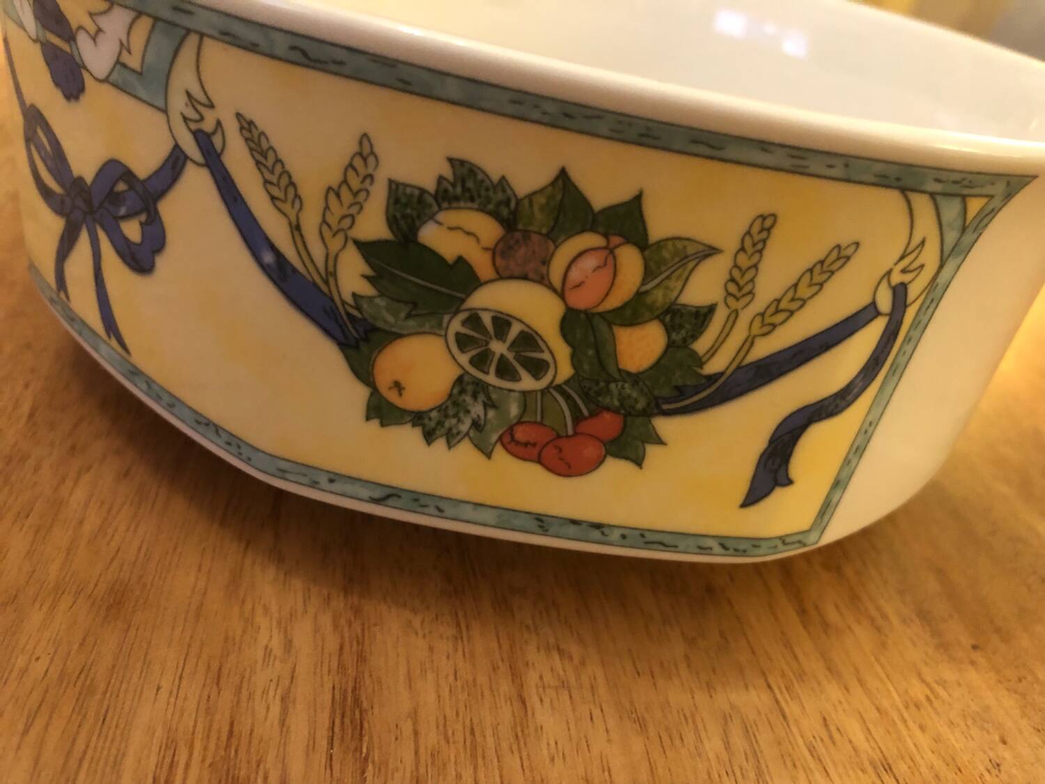 Vintage Villeroy & Boch porcelain salad bowl