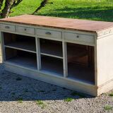 Grocery counter from the 30s