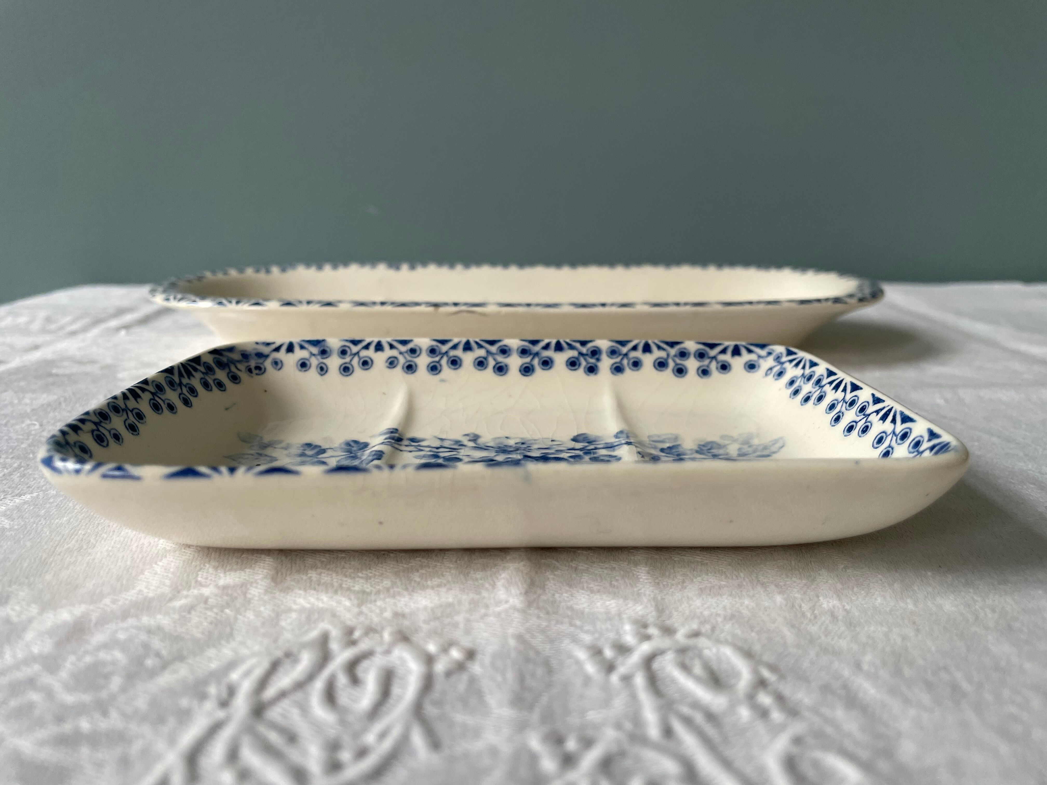 Set of a soap dish and a comb holder Terre de Fer 1900