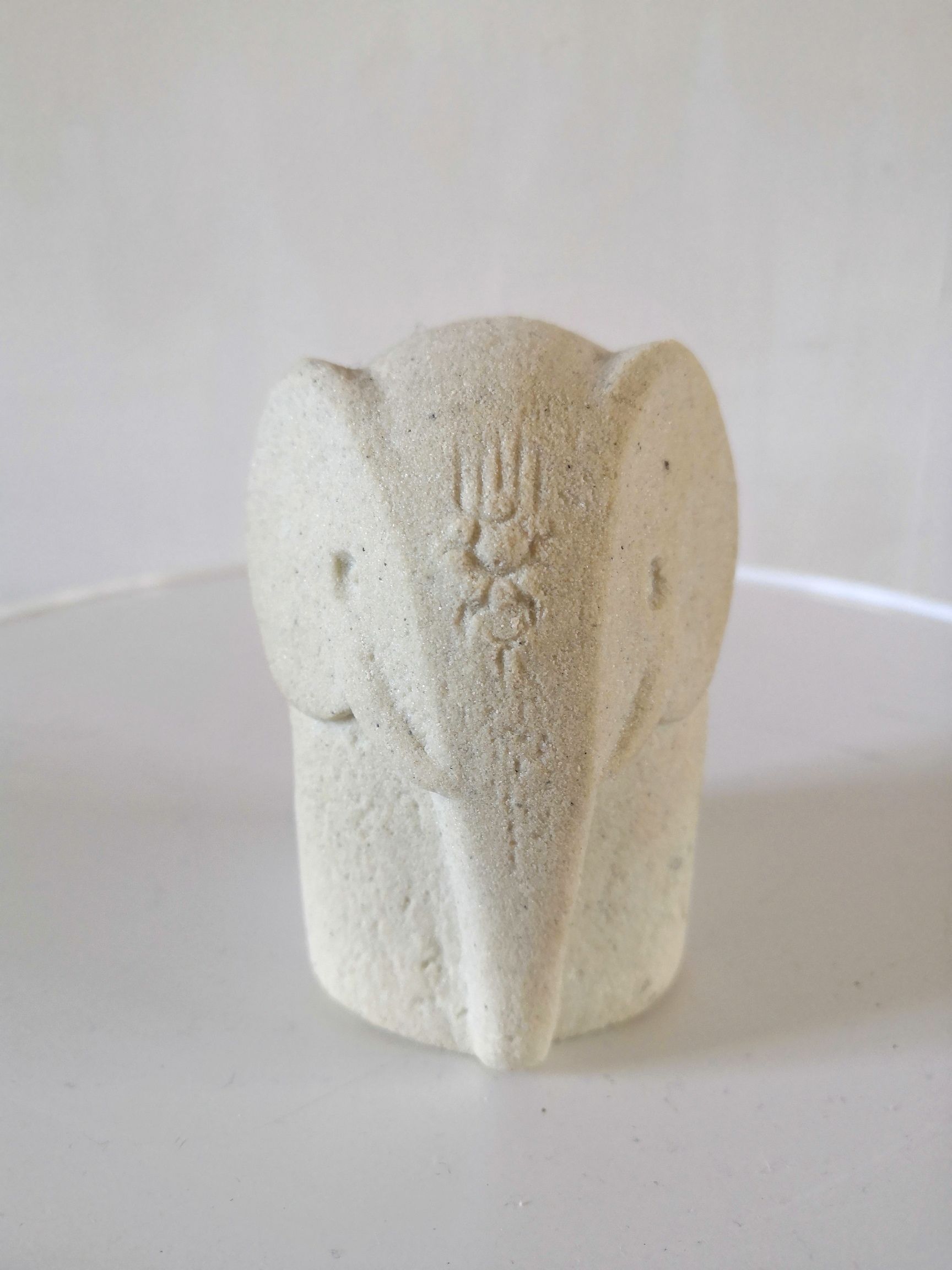 Paper press sculpture elephant Marbell Stone art belgium design 70s