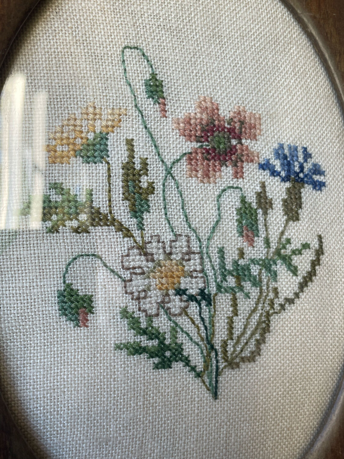 Art deco wooden picture frame with intarsia wood measurements 22.5 cm x 15 cm convex glass