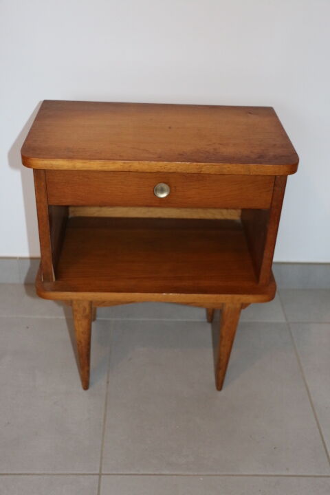 Medium oak veneered bedside 1960