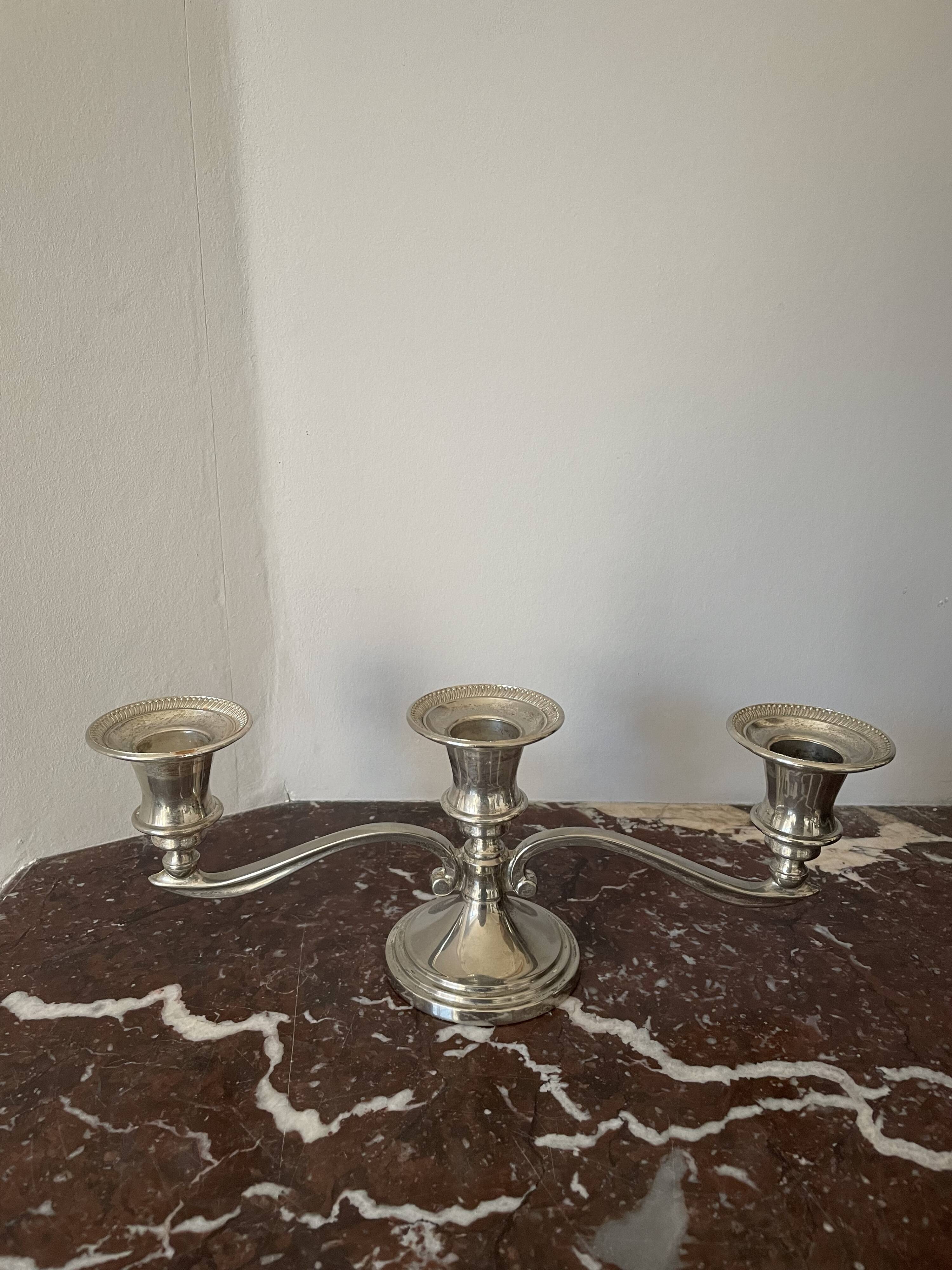 PAIRE DE CHANDELIERS