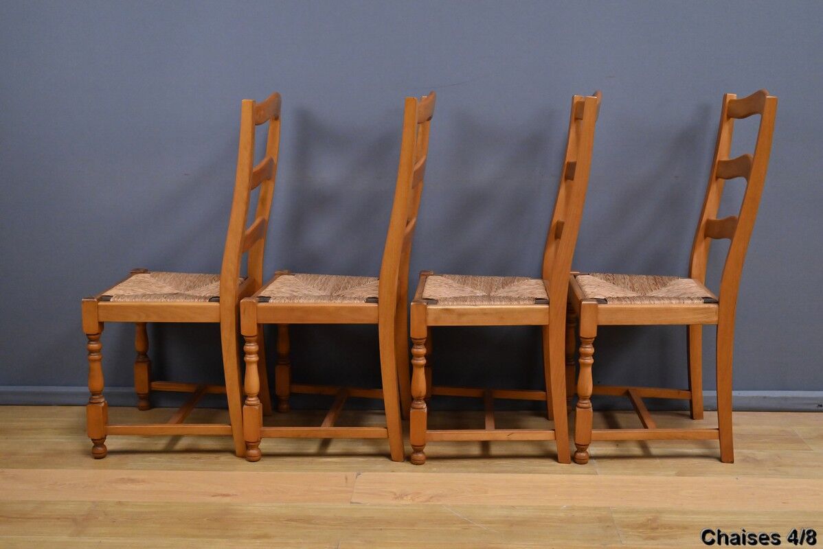 Set of 8 beech chairs – 1980