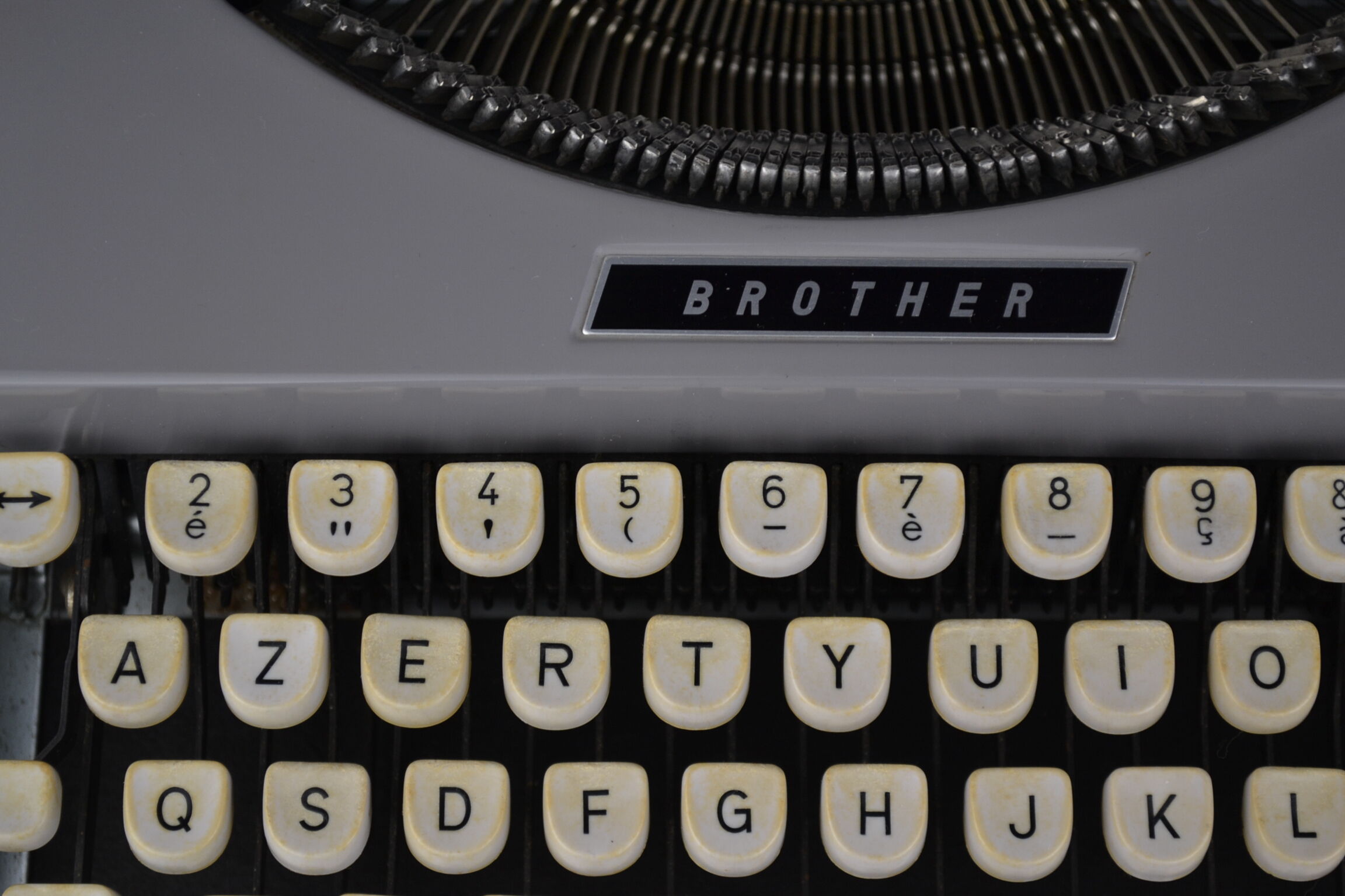 Brother typewriter with his binder - 1960s