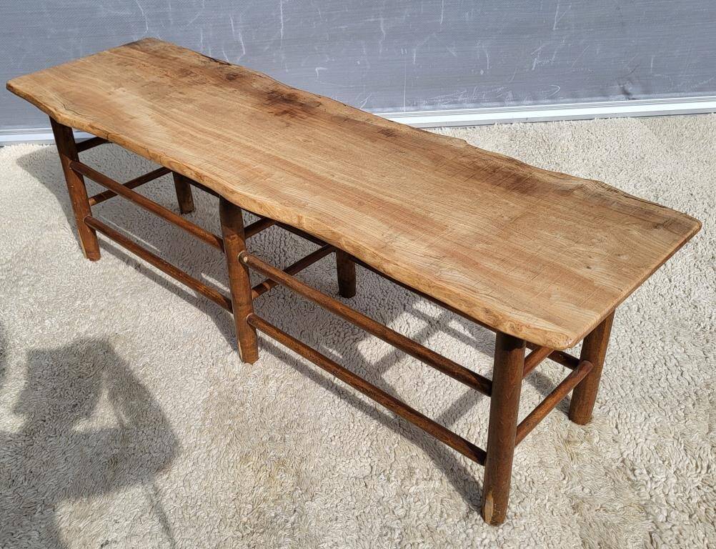 Farmhouse bench-table with a natural feel