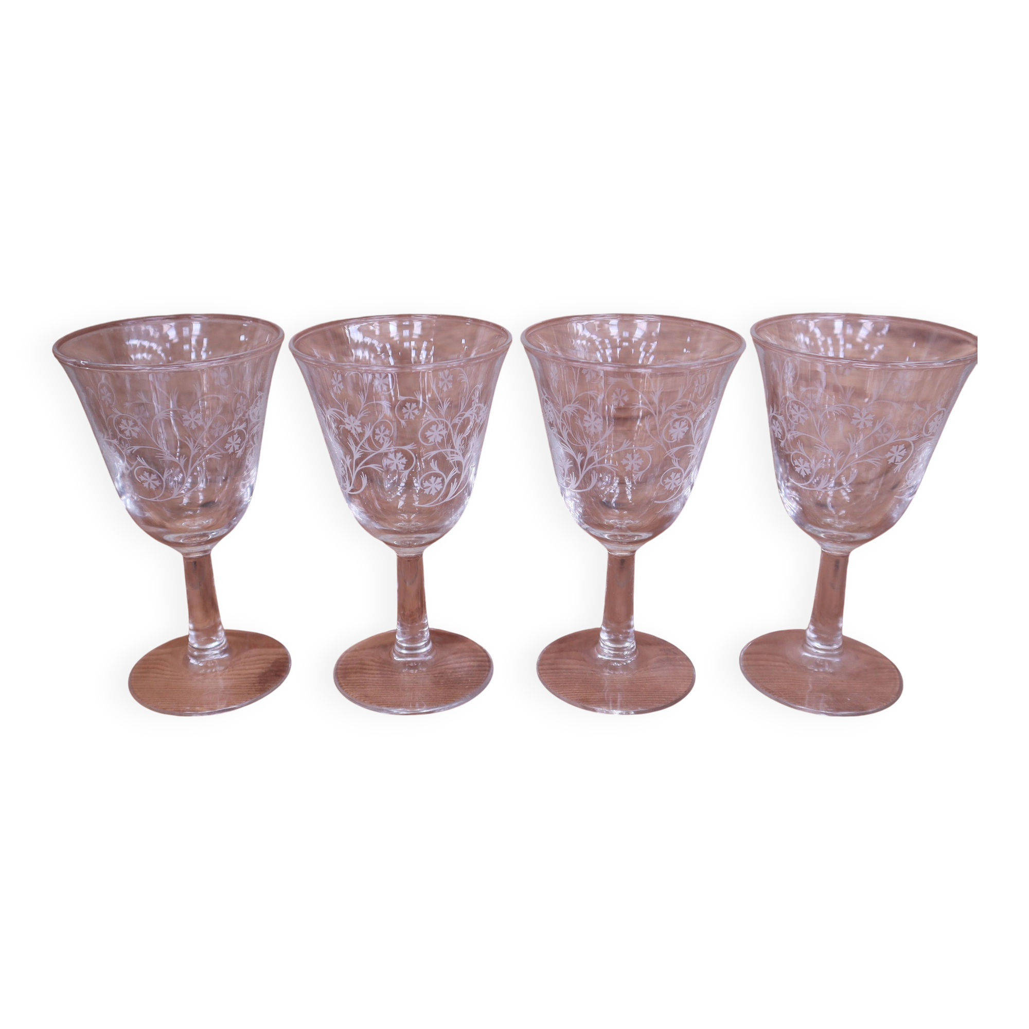 4 tulip-shaped white wine glasses Enghien 60's