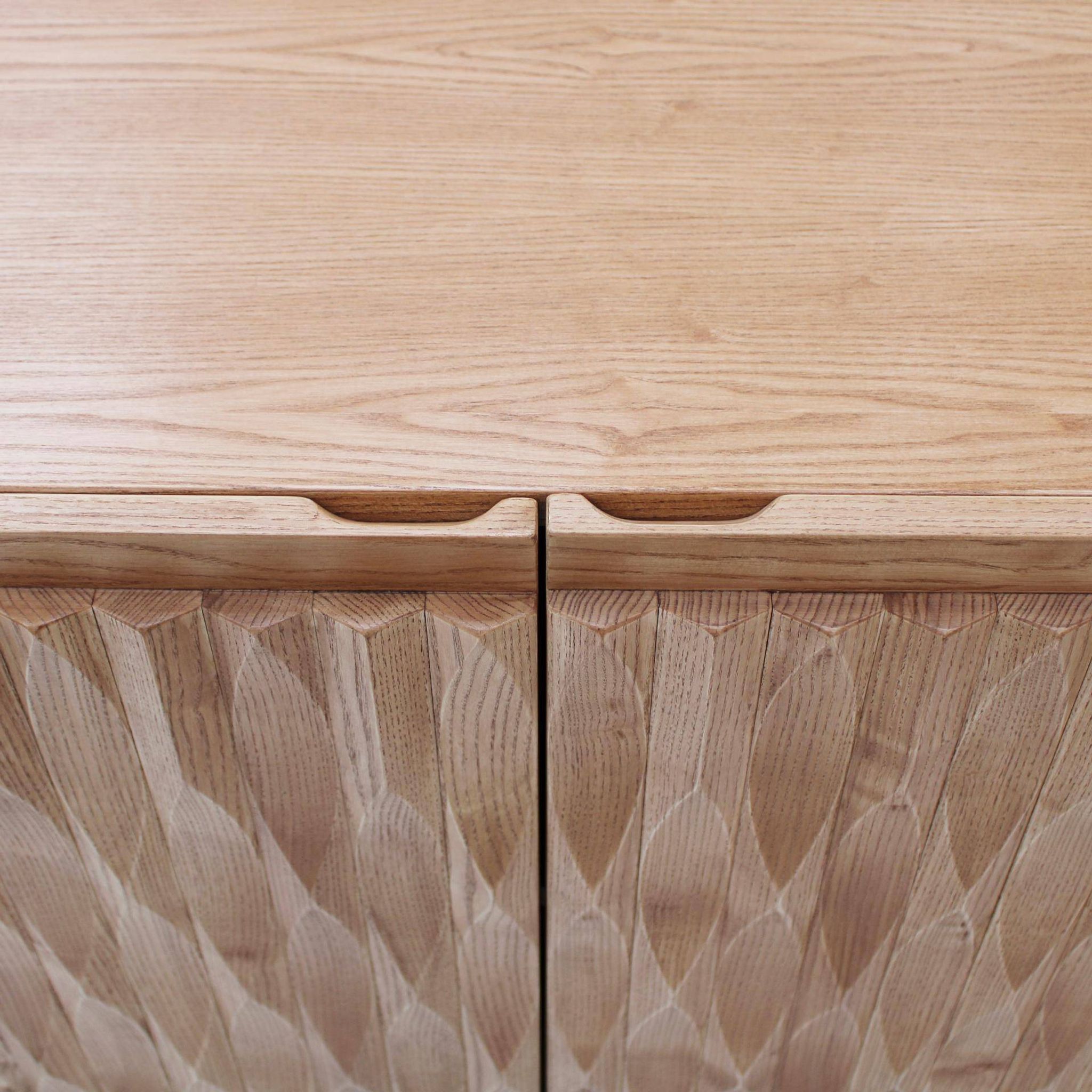 Italian Oak Wood Sideboard with Hand Carved Patterns in the Doors, Italy