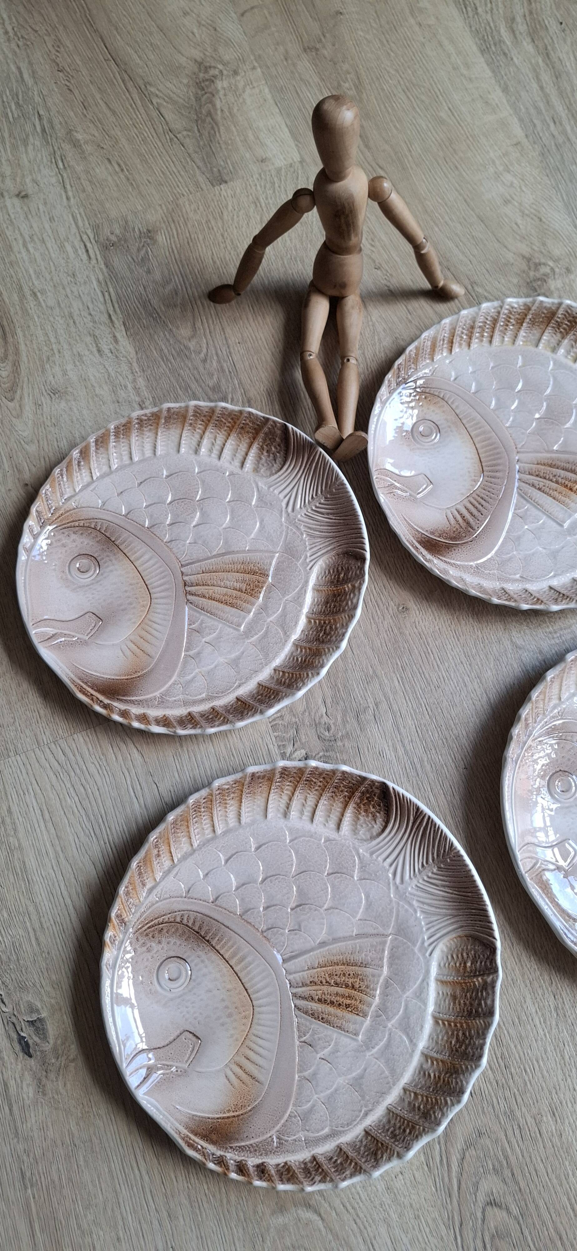 Set of 6 Sarreguemines fish plates