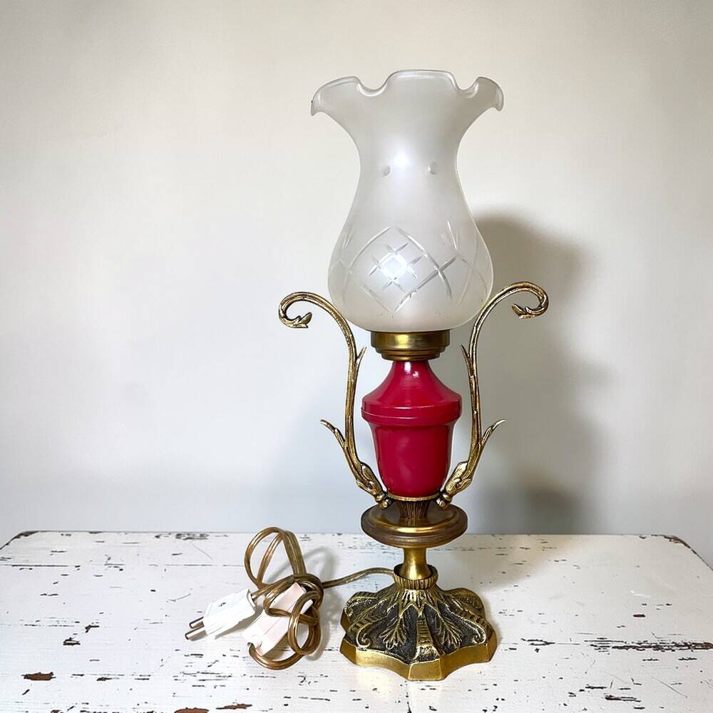 Romantic Regency table lamp