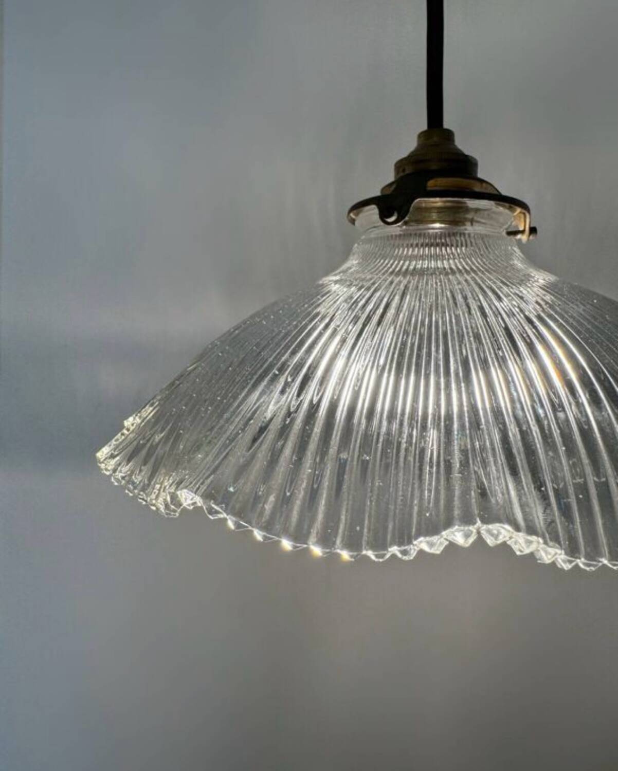 Suspension glass holophane 1950s
