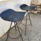 Paire de tabouret de bar artisanal pivotant metal industriel 50s