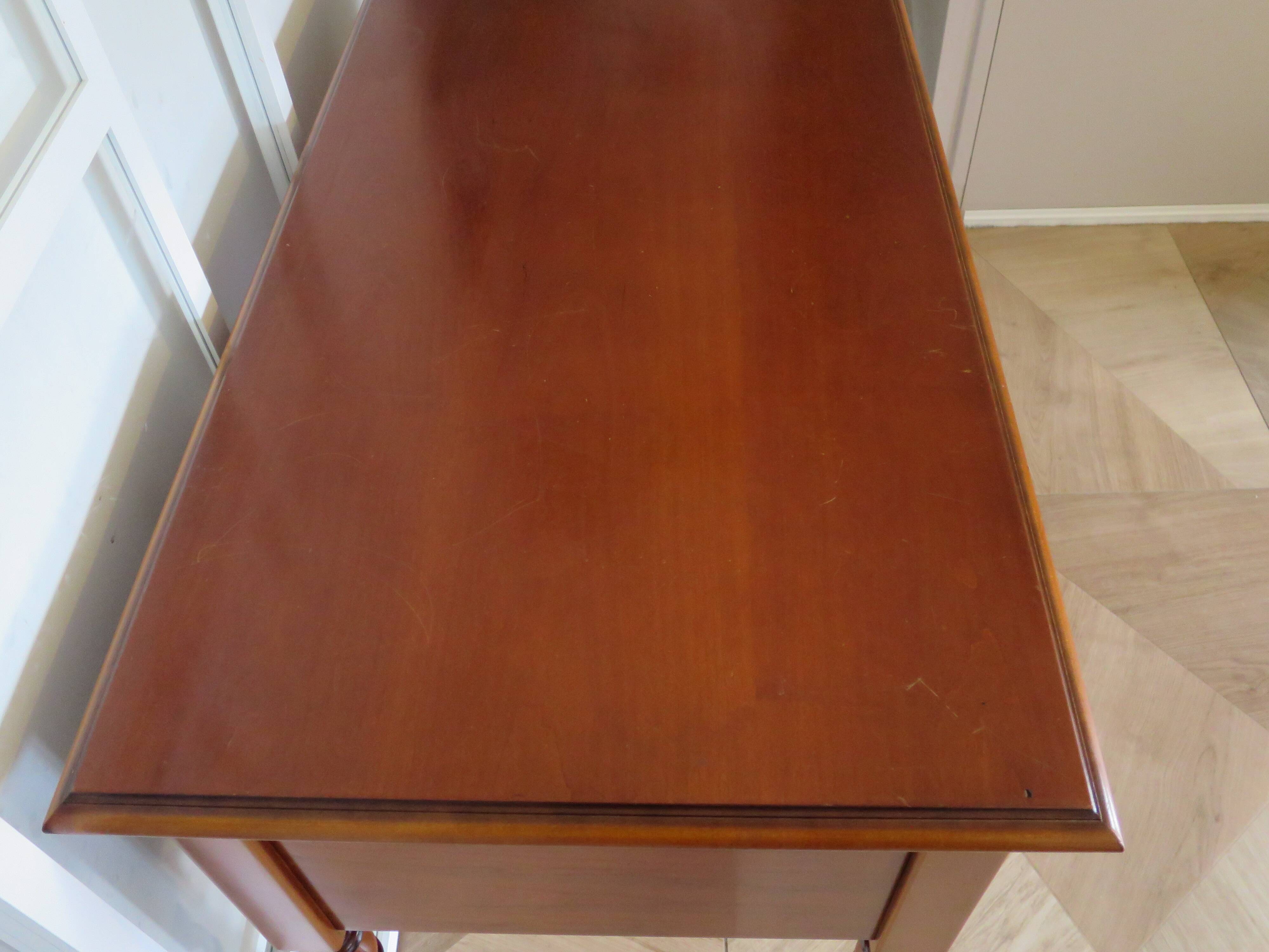 Small minister's desk - 3 drawers - cherry wood - Louis Philippe style