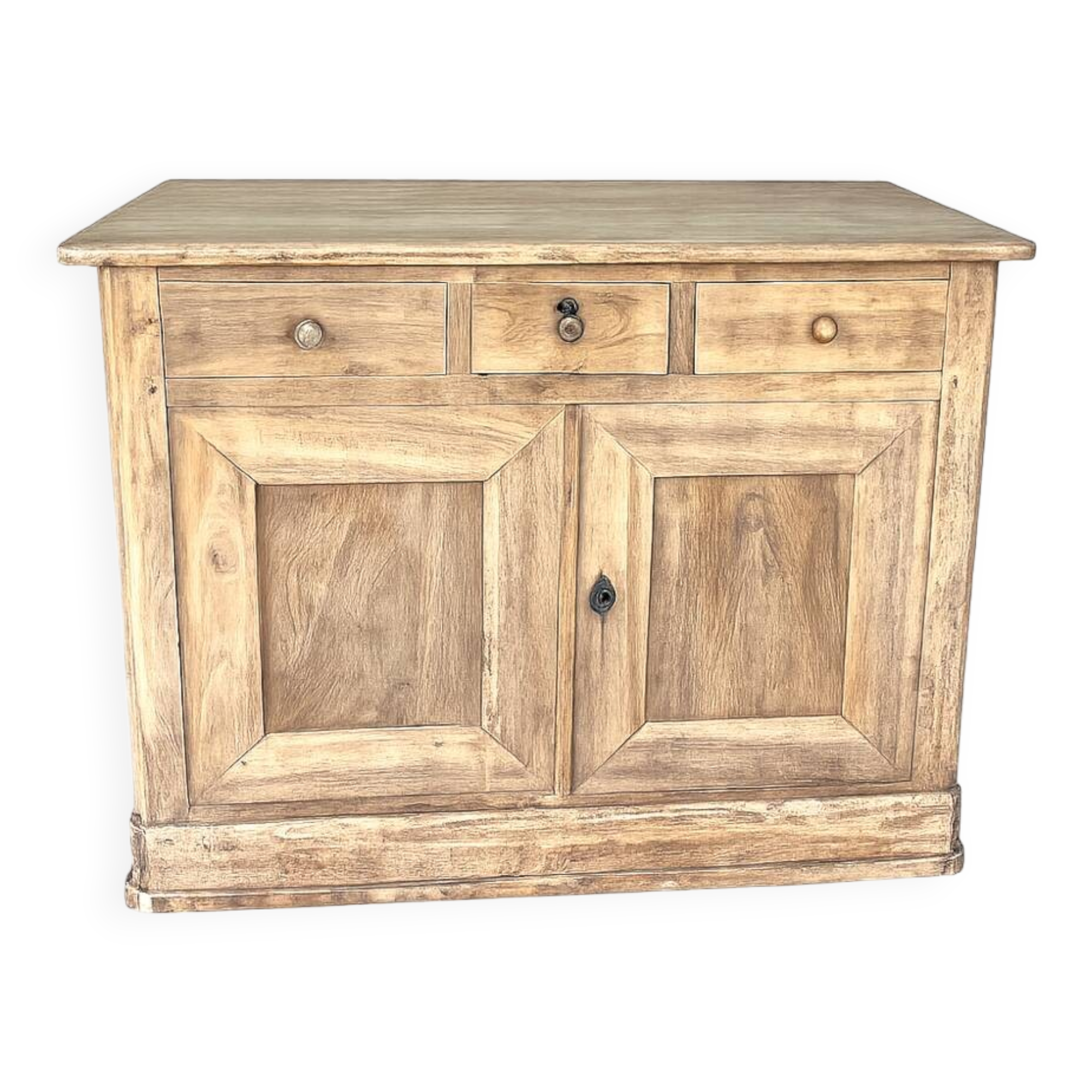 Small countertop made of raw wood