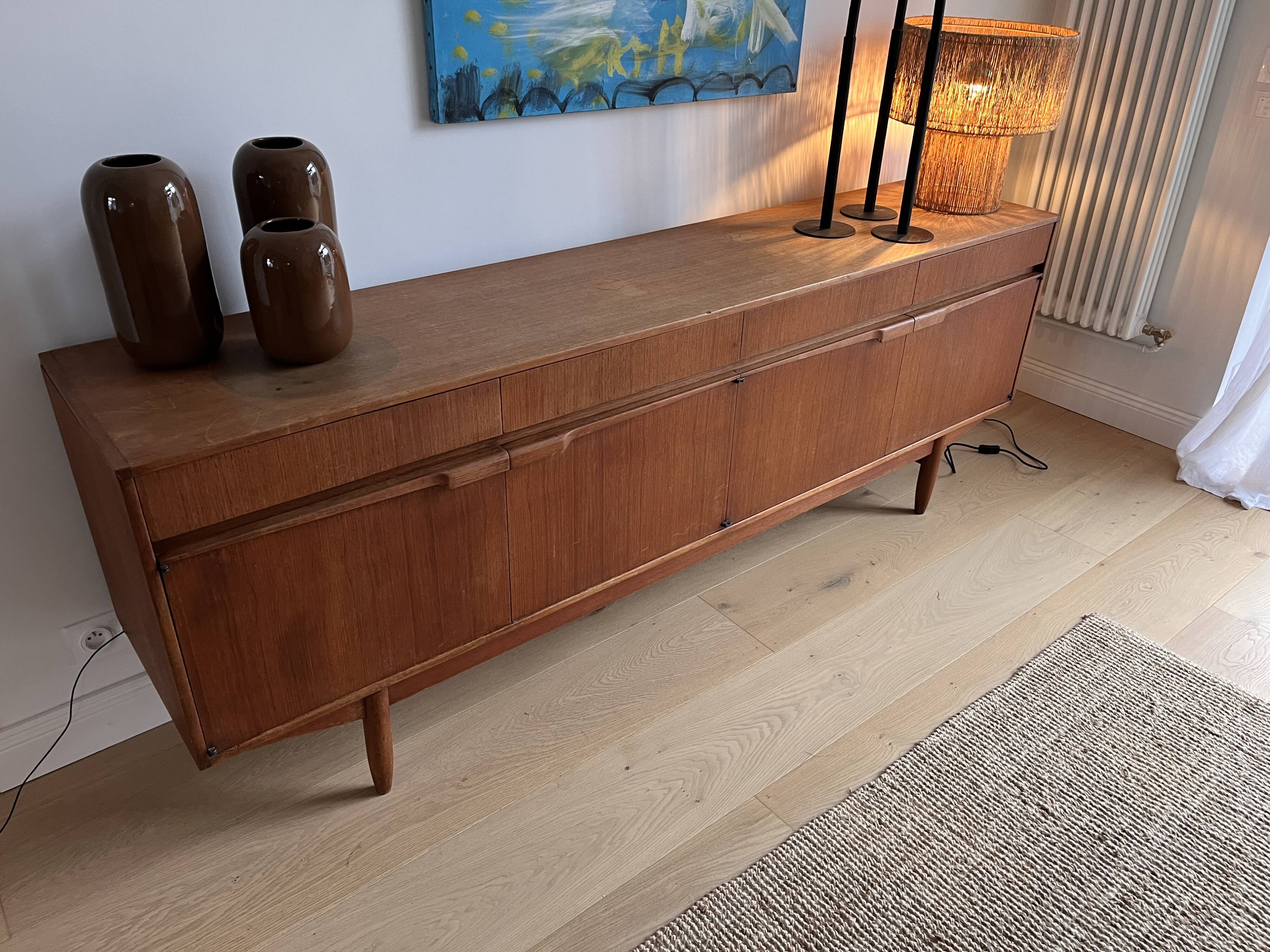 Scandinavian enfilade