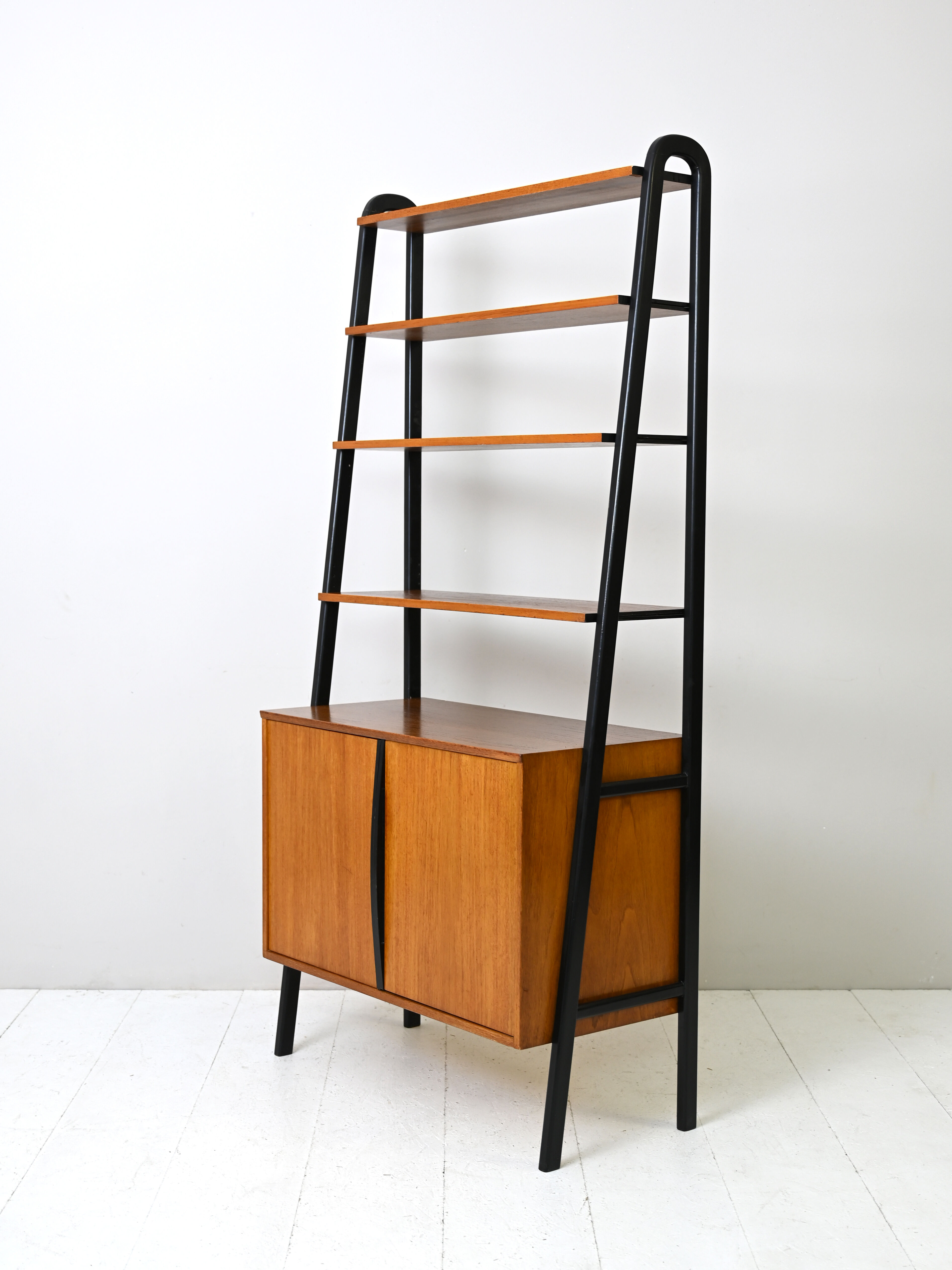 Bibliothèque scandinave en teck