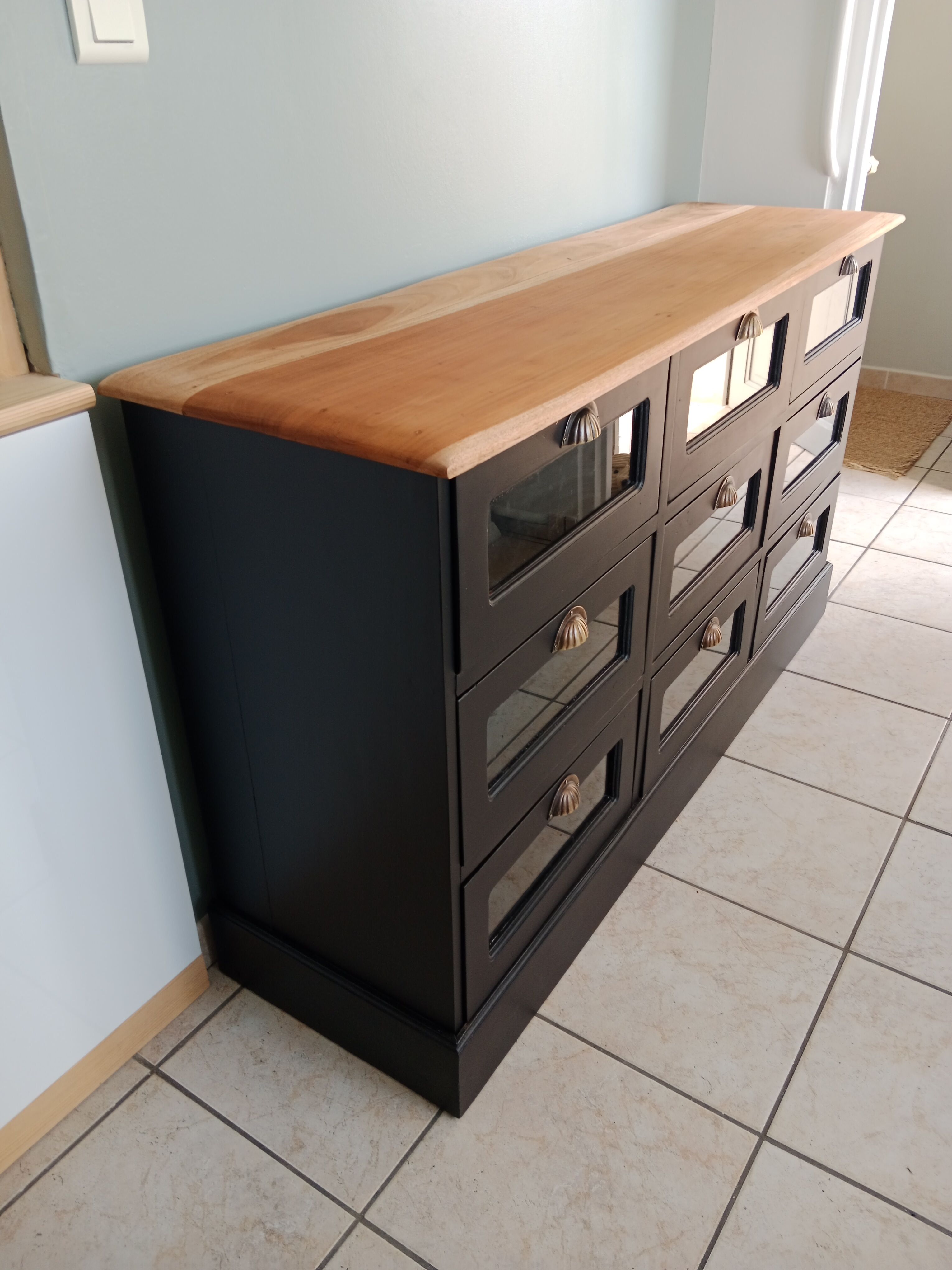 Buffet teck meuble 9 tiroirs en bois brut