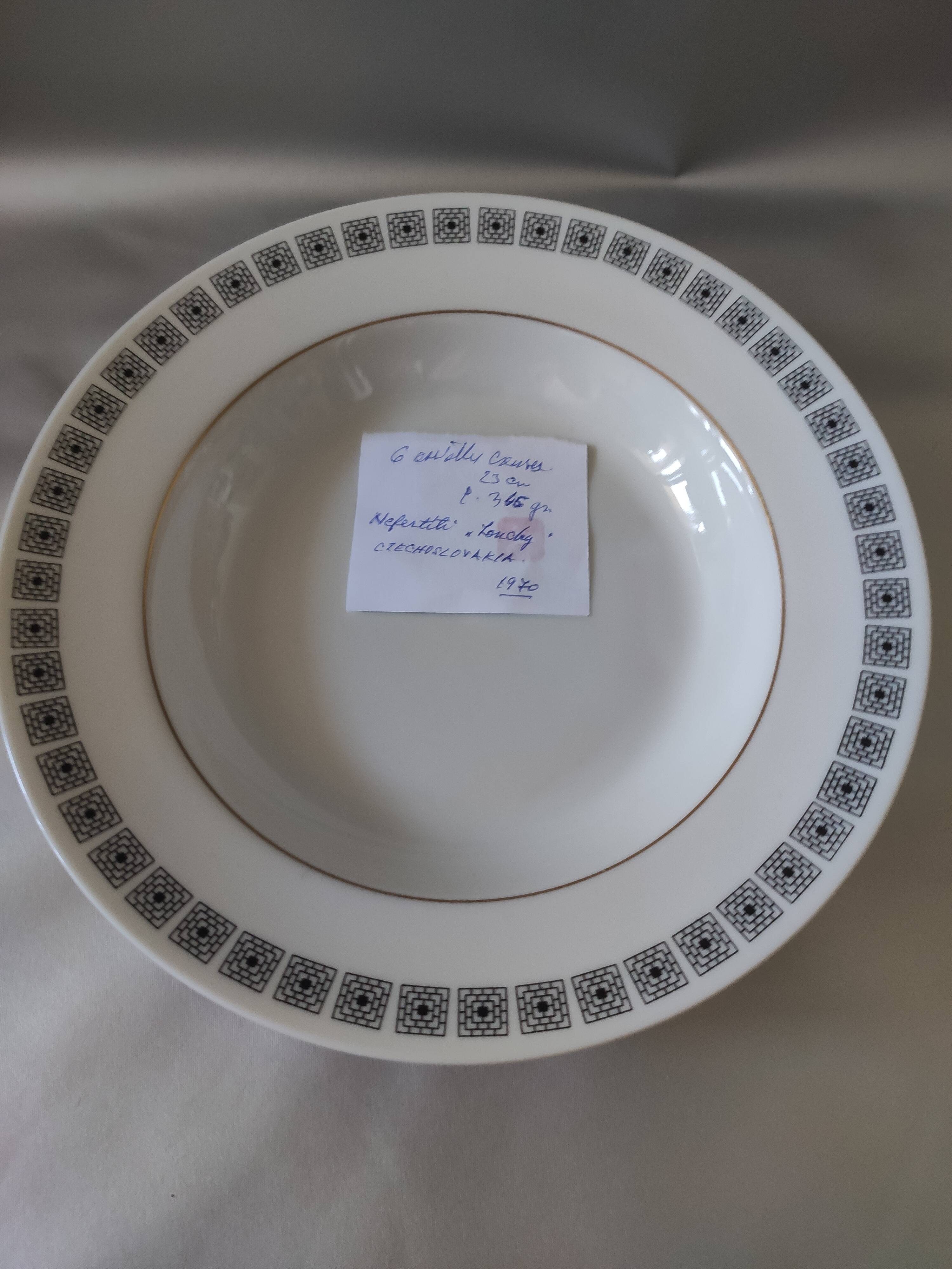 Service de table, Néfertiti Tchécoslovaquie