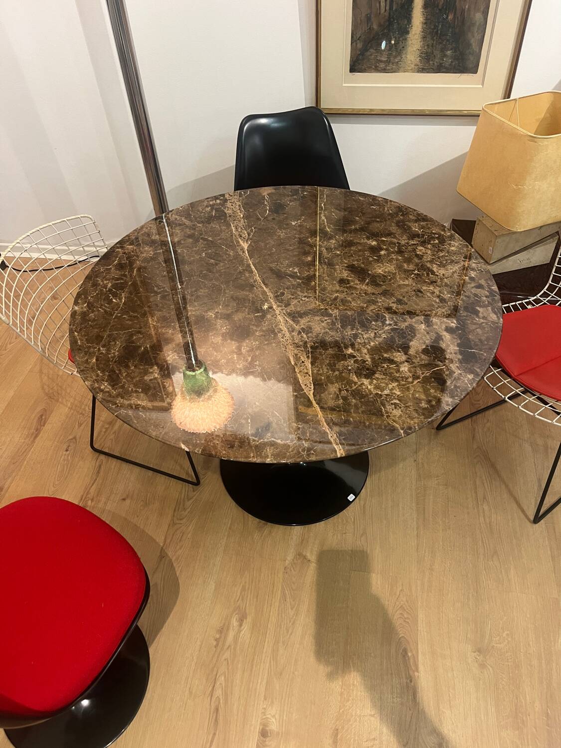 SAARINEN TABLE BROWN MARBLE EMPERADOR KNOLL