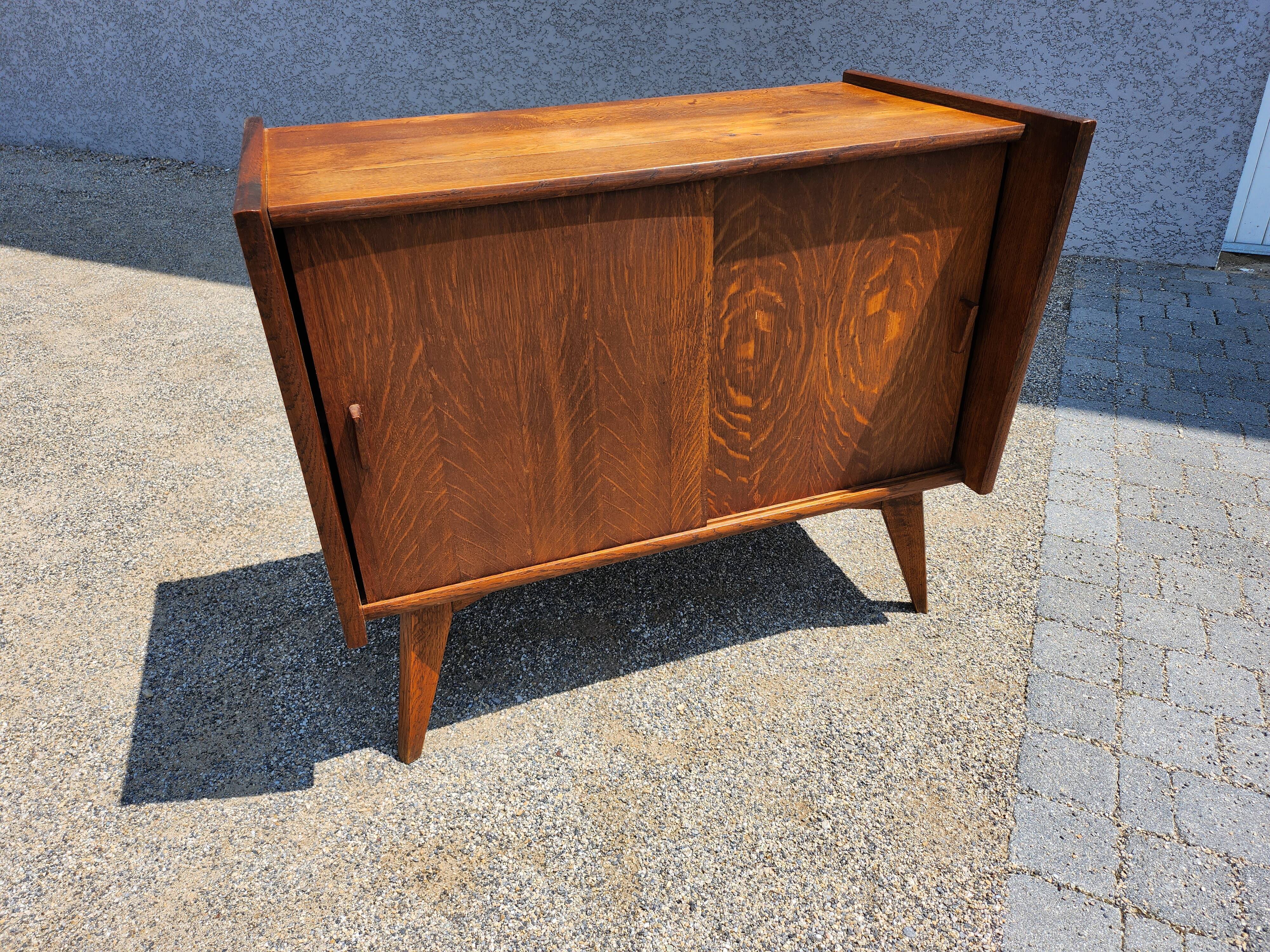 Bar furniture vintage compass