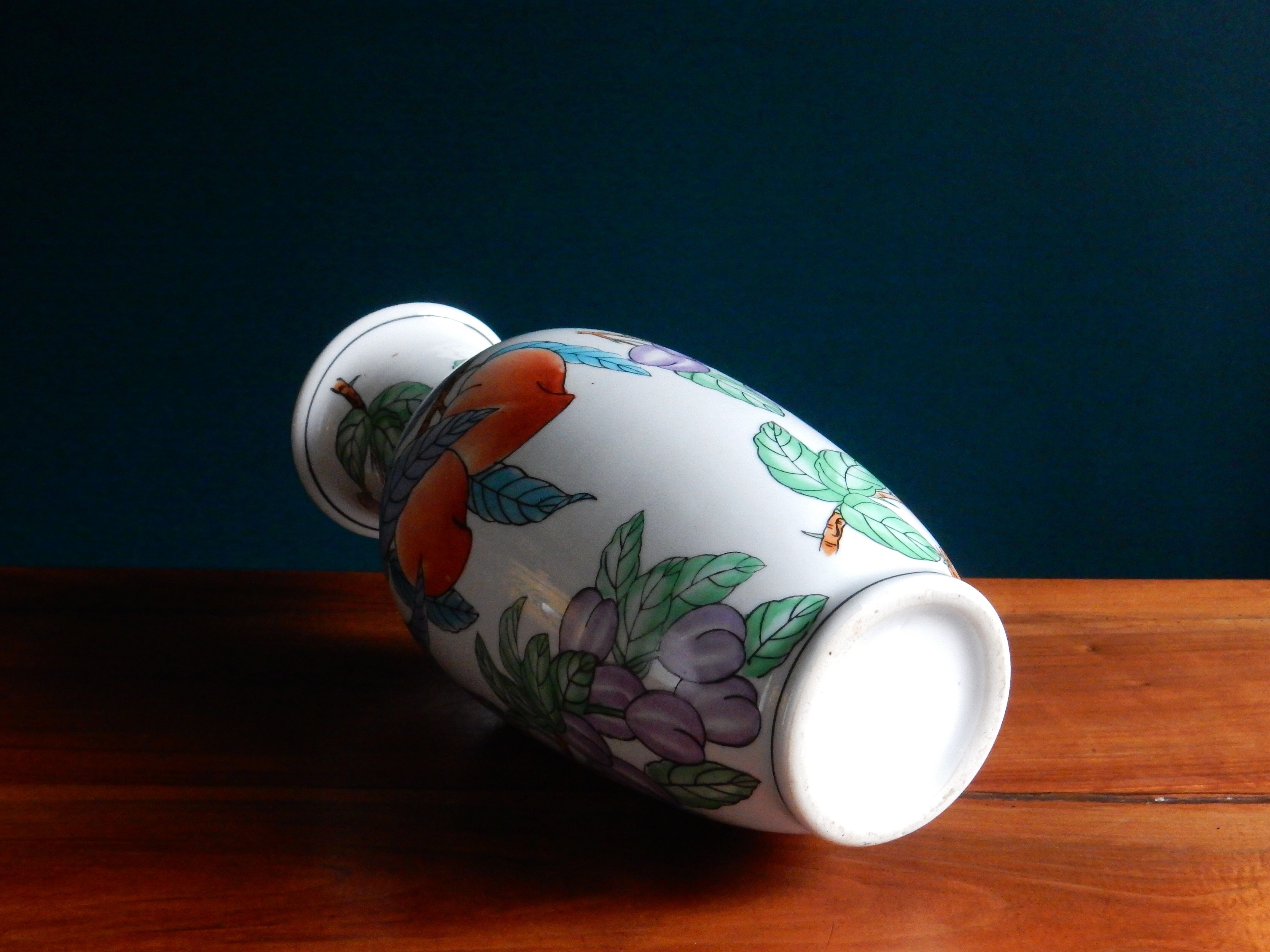 Hand-painted Chinese vase
