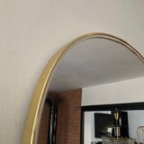 Asymmetrical free-form mirror from the 60s-70s
