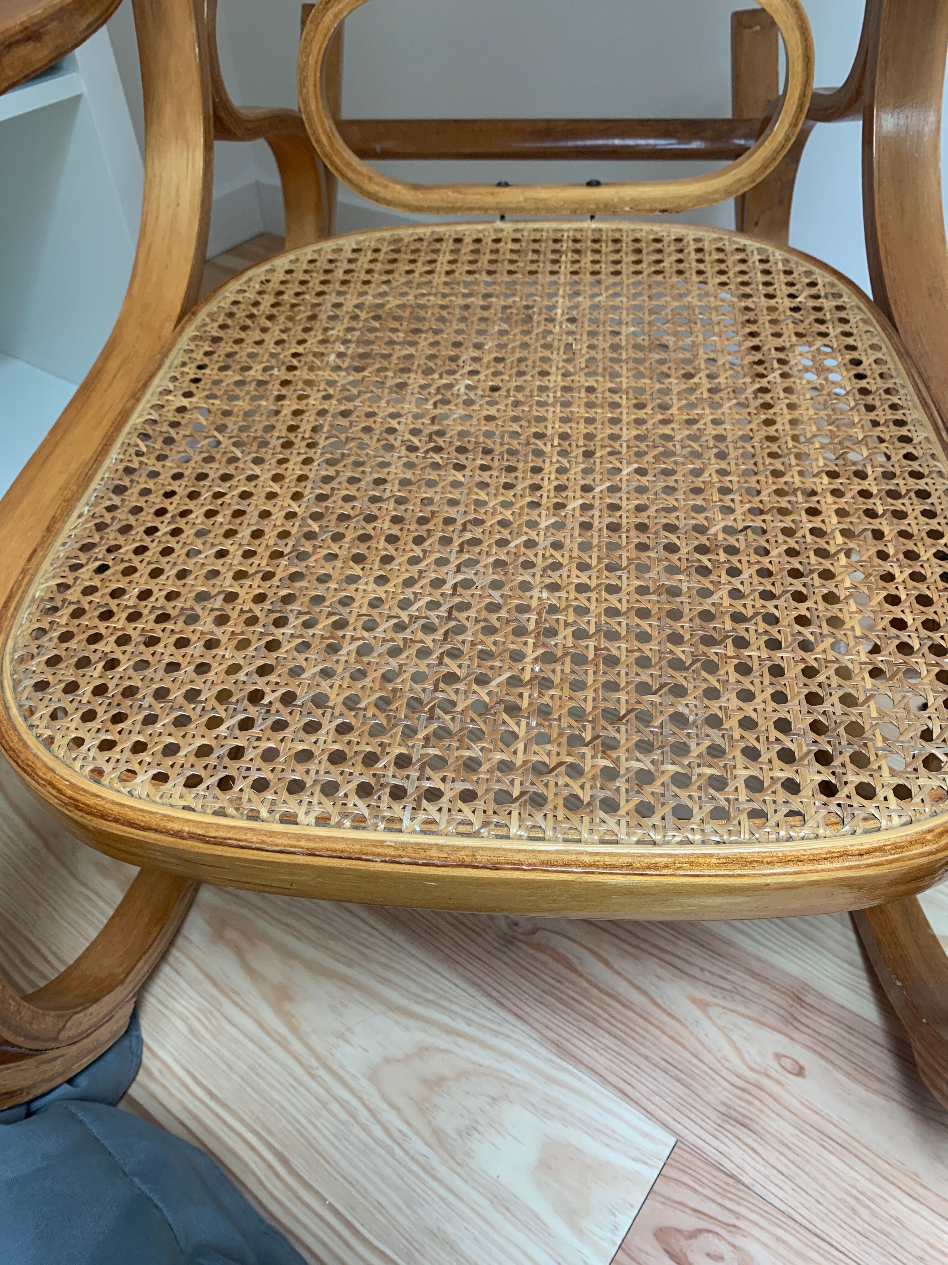 Rocking chair