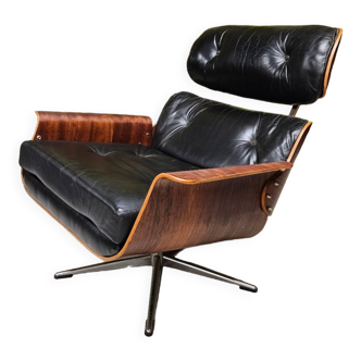Lounge armchair black leather 1970 vintage