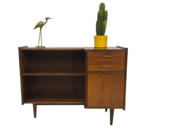 Cabinet vintage