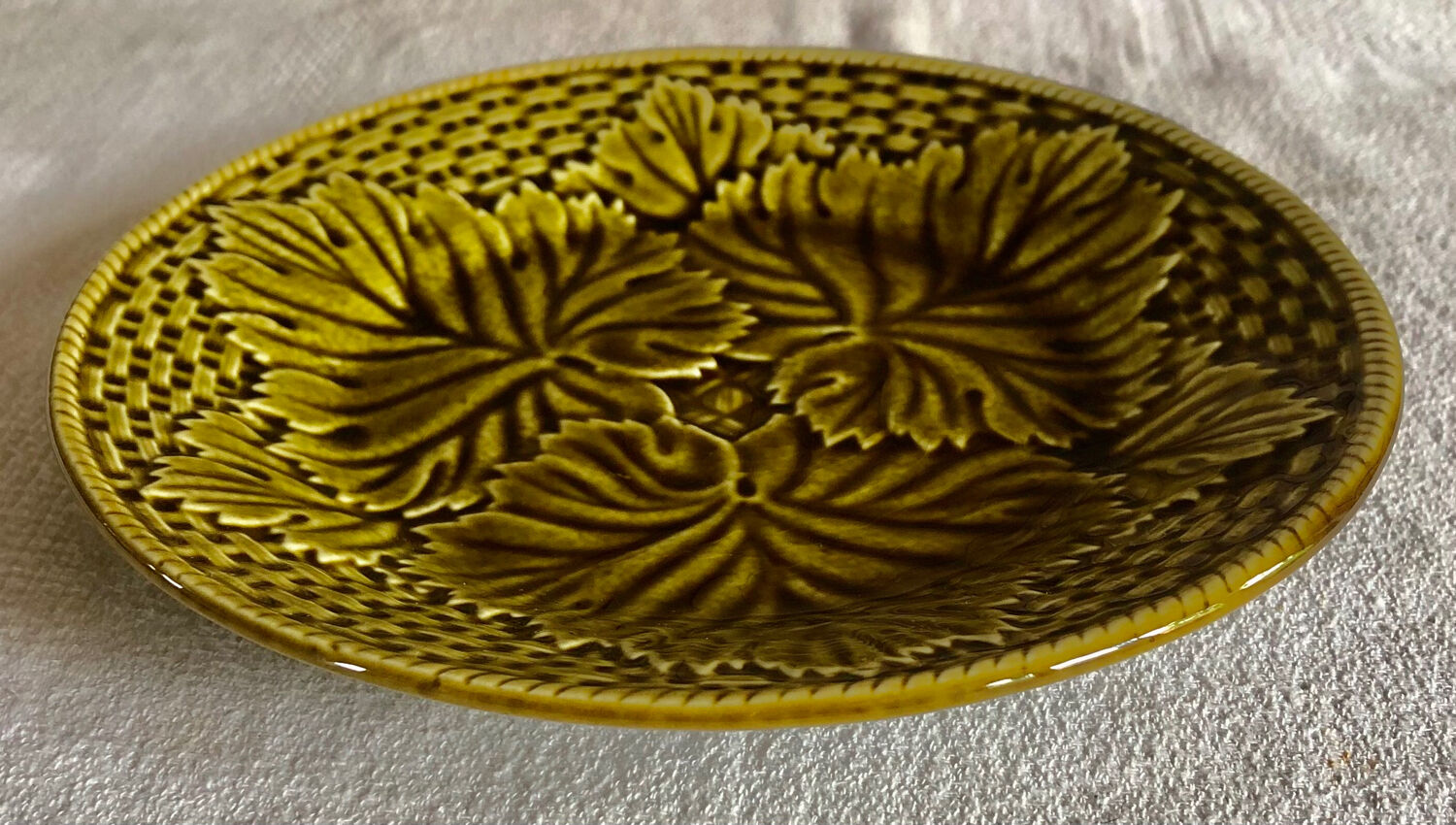 4 plates barbotine Gien