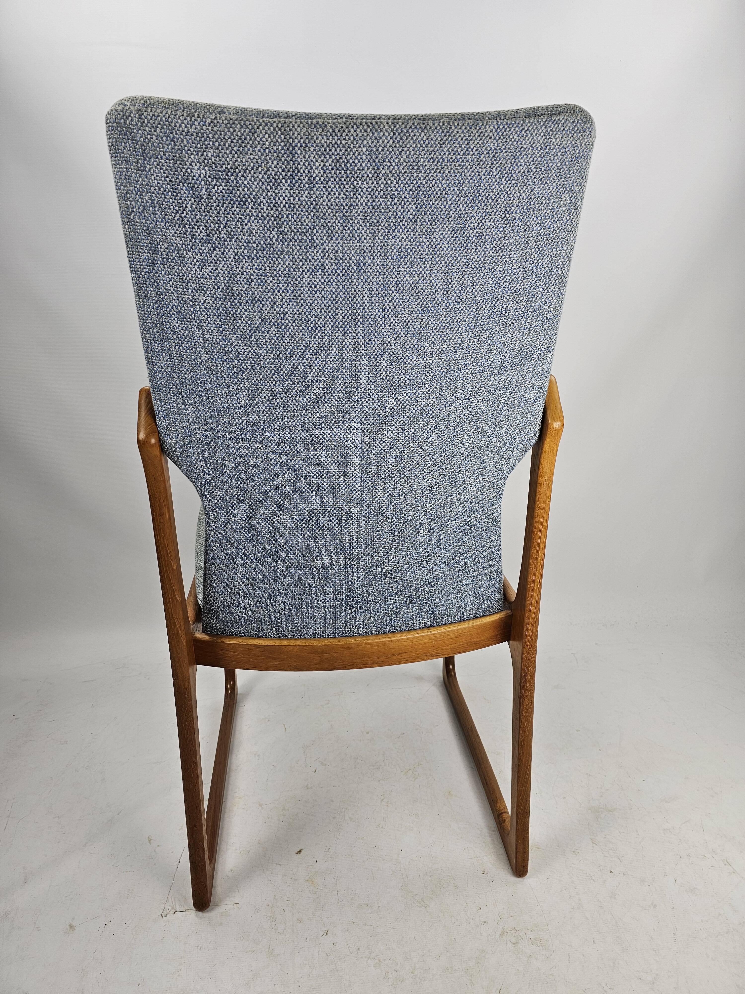 Set of 4 vintage solid wood chairs - Vamdrup 1960