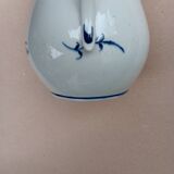Porcelain coffee pot