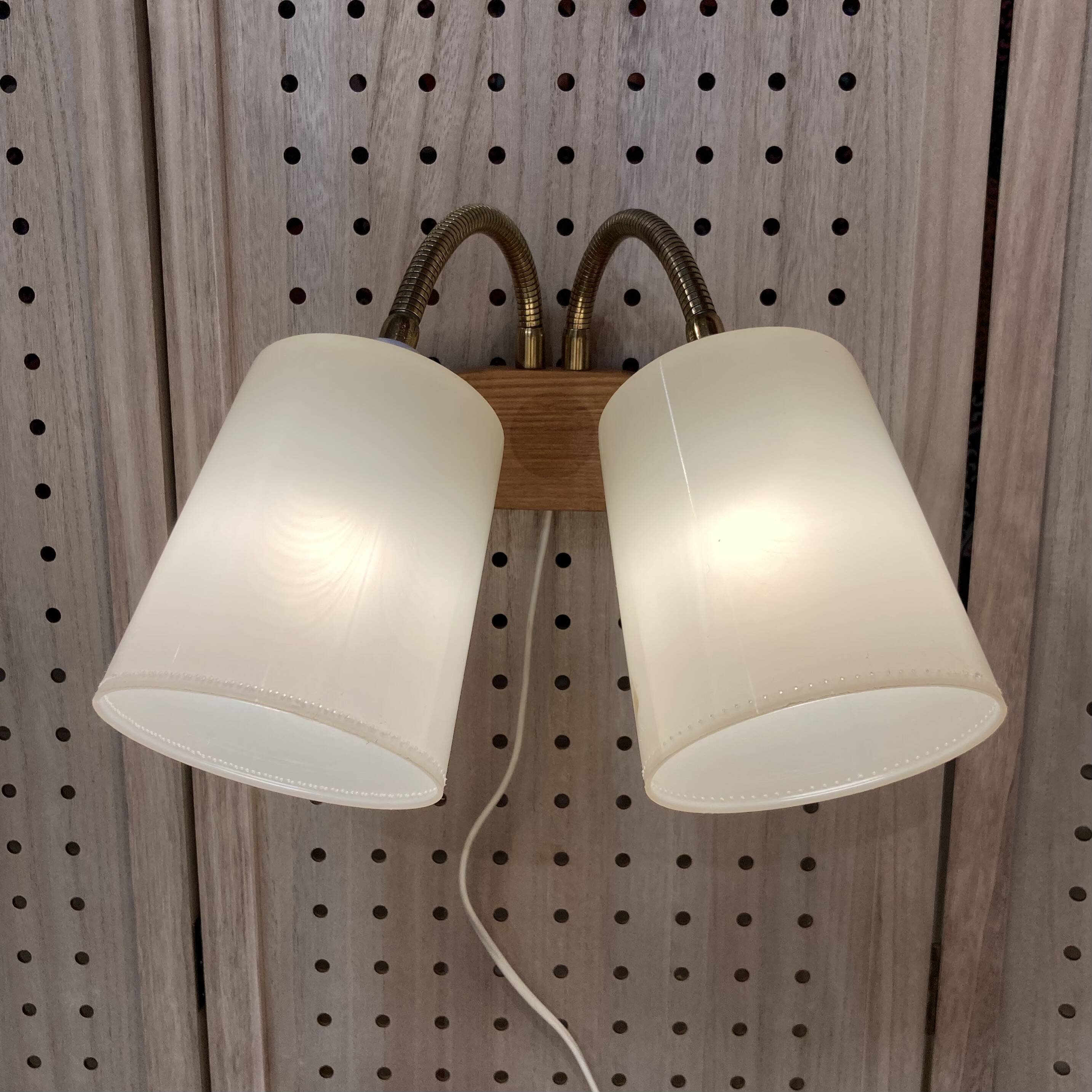 Grande applique double "design 1950".
