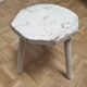 Tabouret tripode en bois peint en blanc