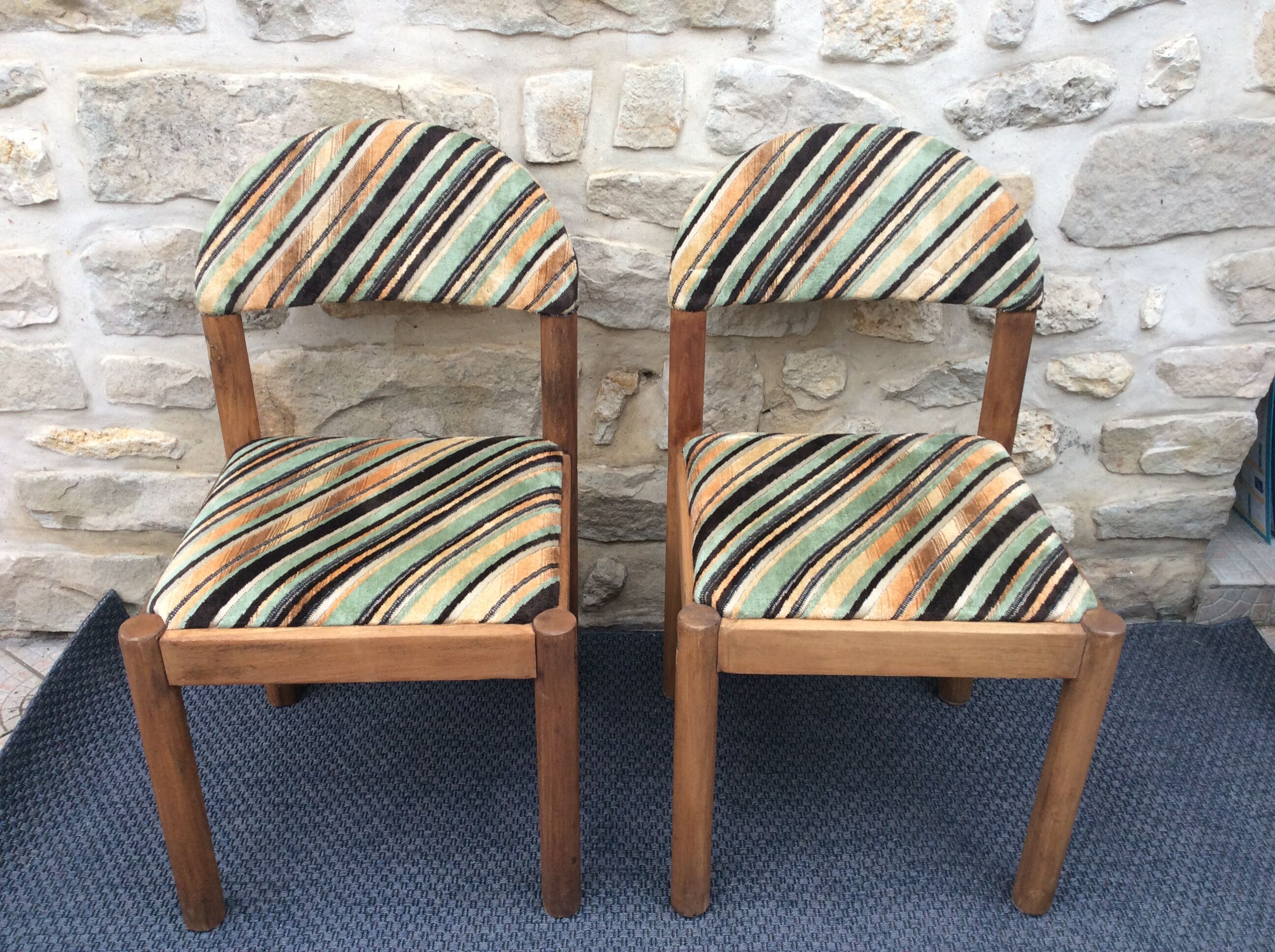 Paire chaises bois et tissu