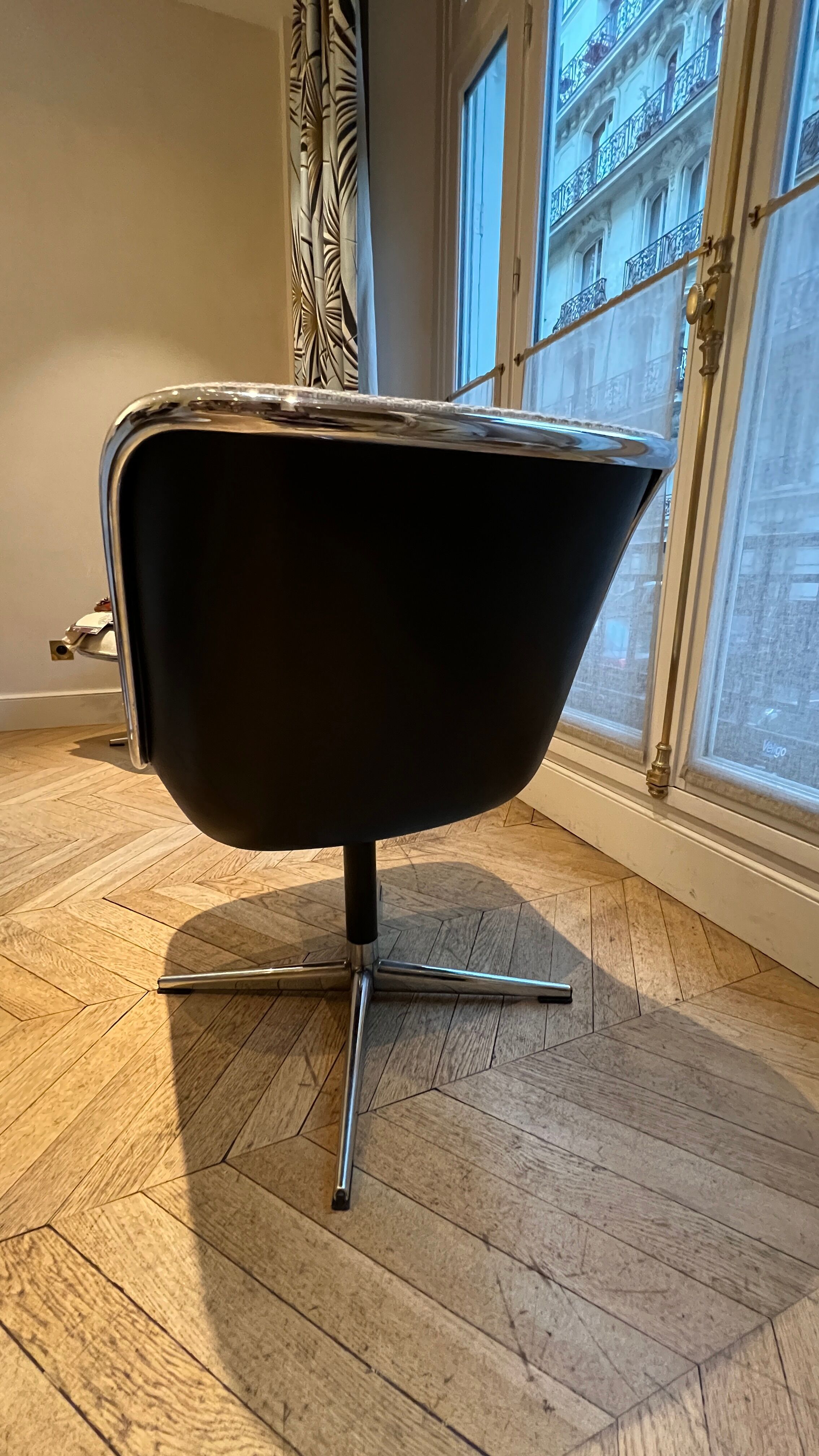 Armchair by Charles Pollock for Knoll