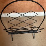Magazine holder