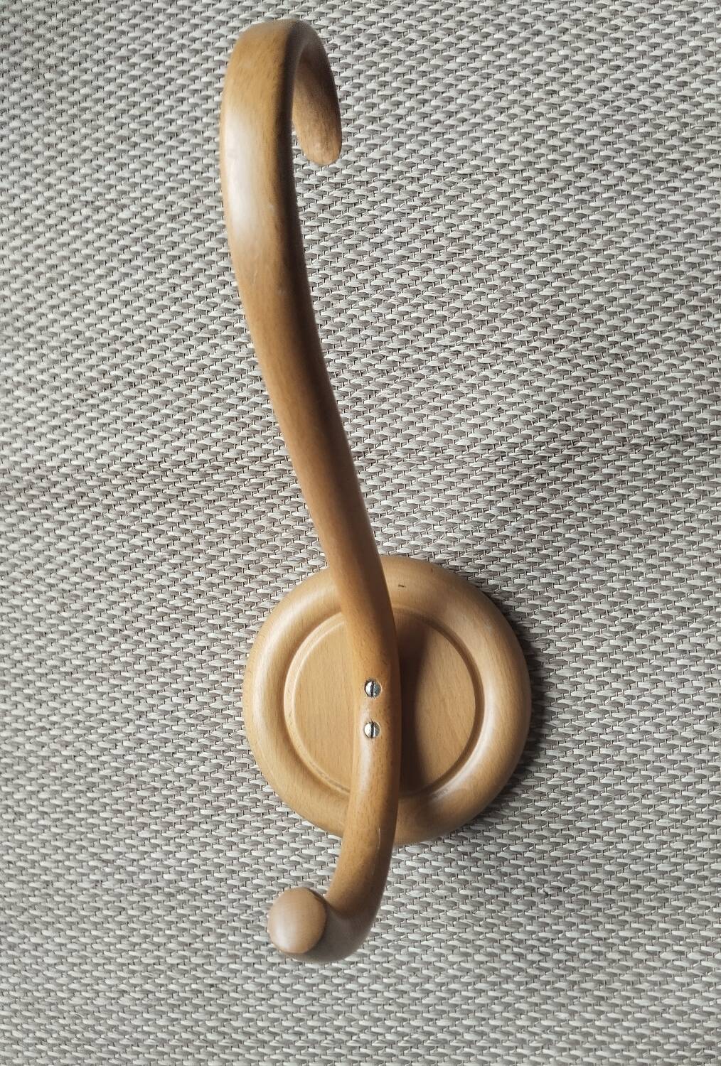 Curved wooden coat hook