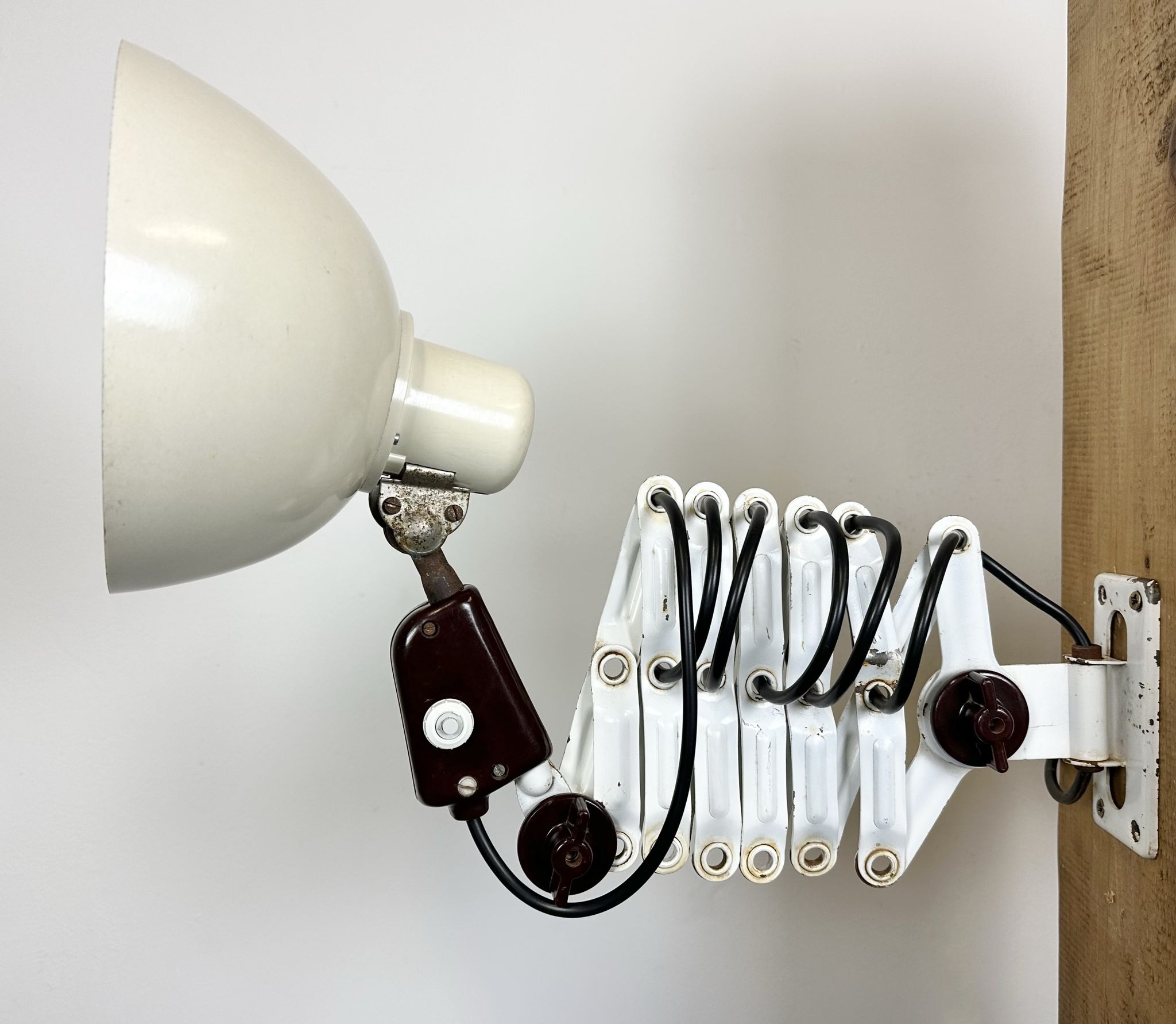 Industrial East German Scissor Lamp from VEB Zweckleuchtenbau Dresden, 1950s