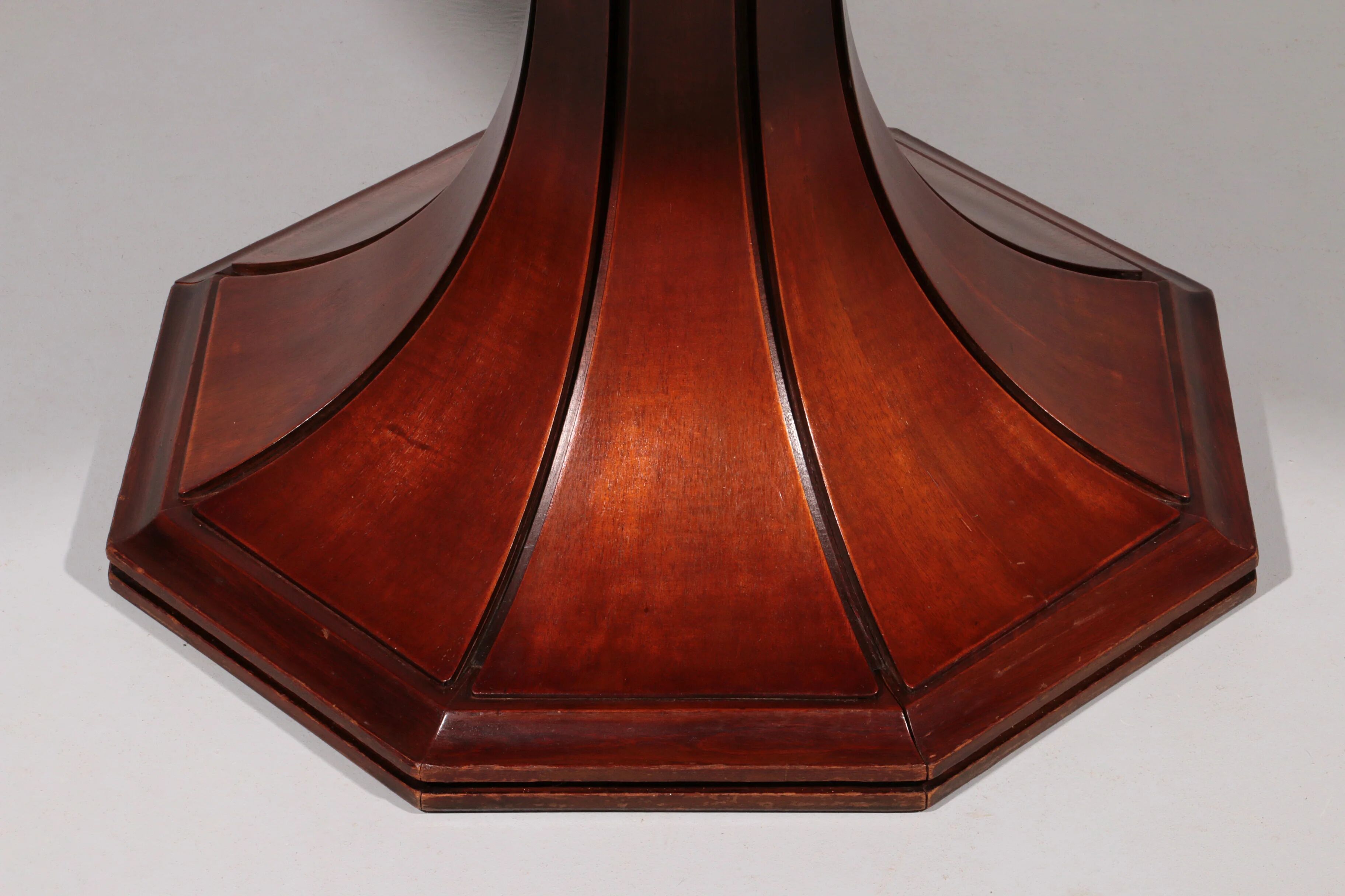 Table à manger italienne du milieu du siècle par Carlo De Carli