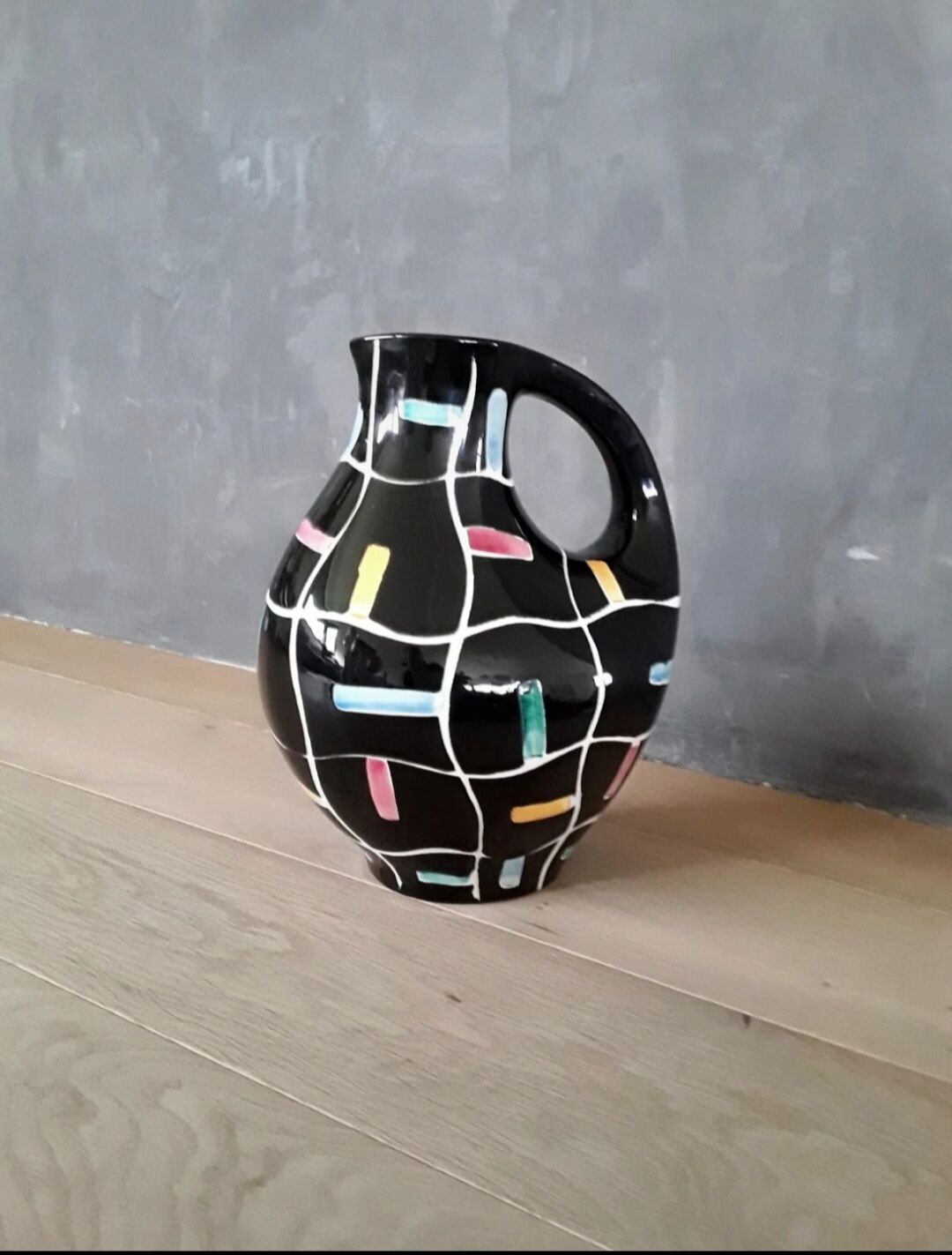 Ceramic vase