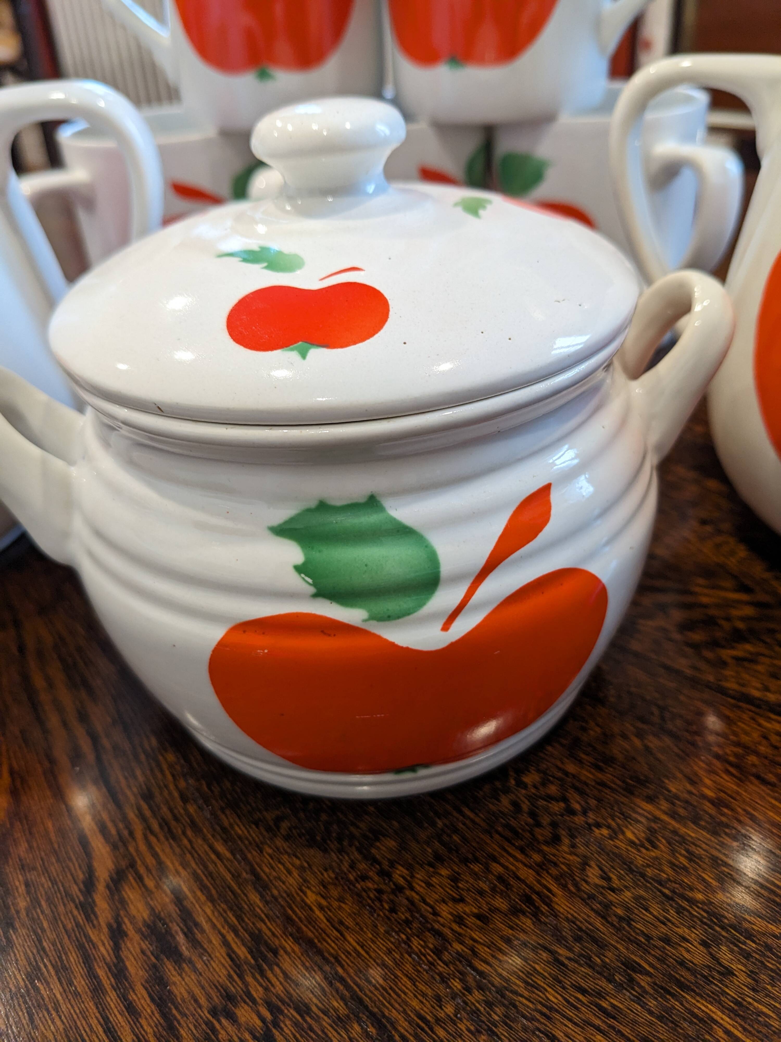Granite mug, pitcher and sugar bowl set