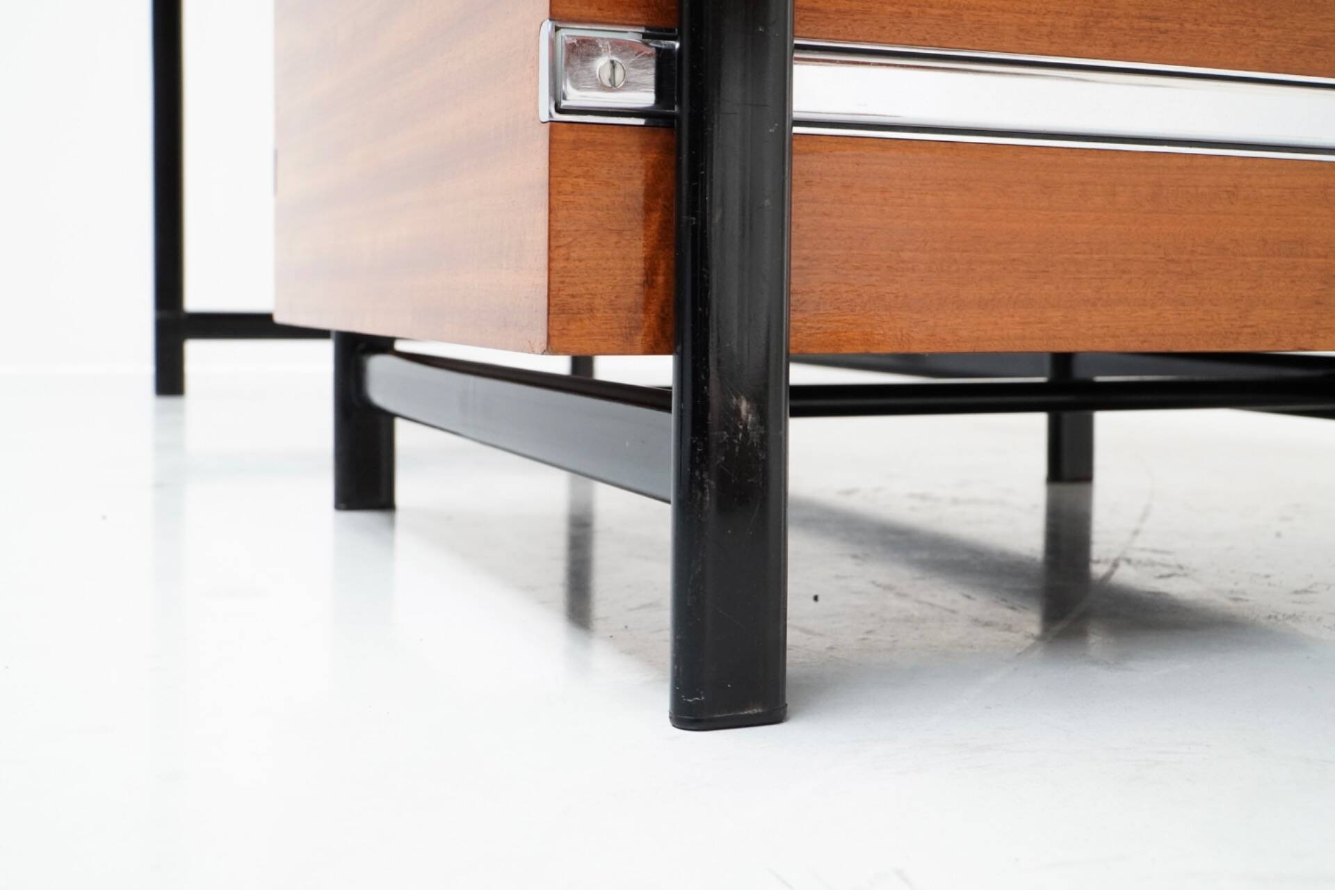 Jules Wabbes, Writing Desk for Mobilier Universel