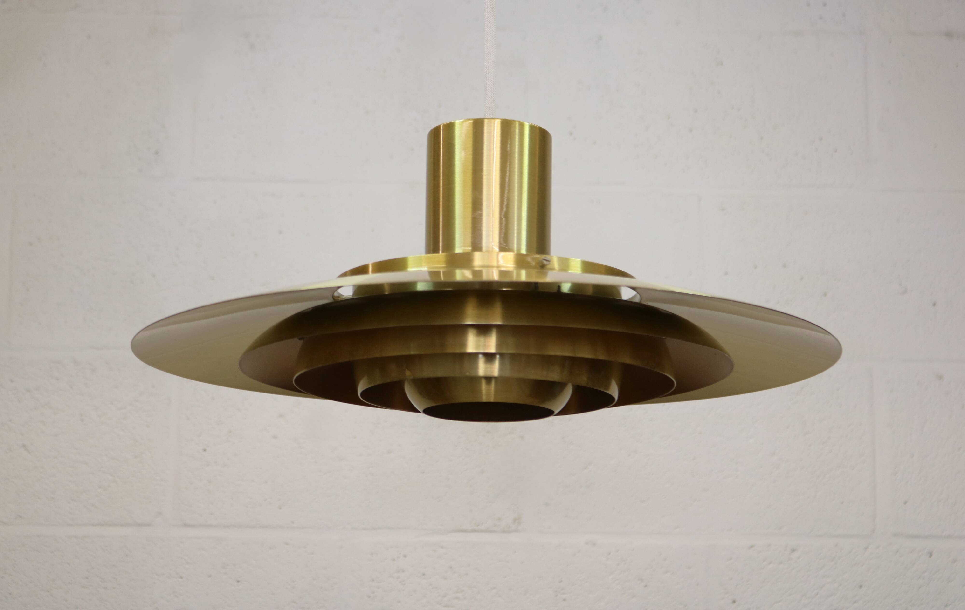 Nordisk Solar Lamp | Model P376 | Preben Fabricius & Jorgen Kastholm - Denm