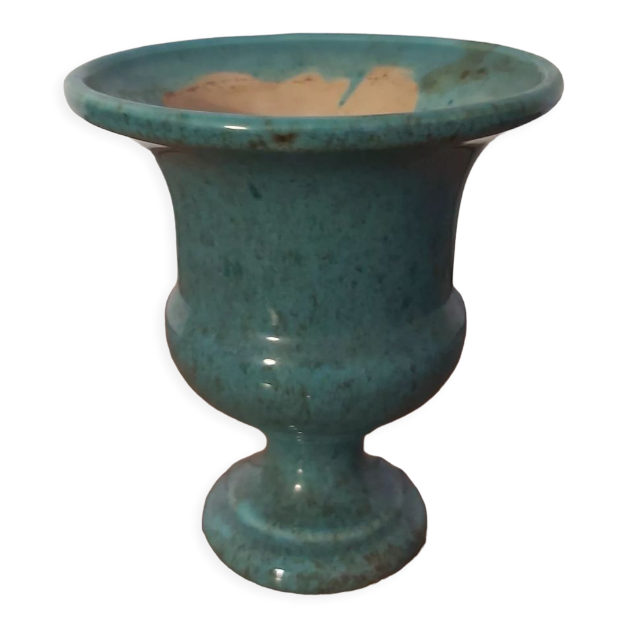 Green sandstone water basin