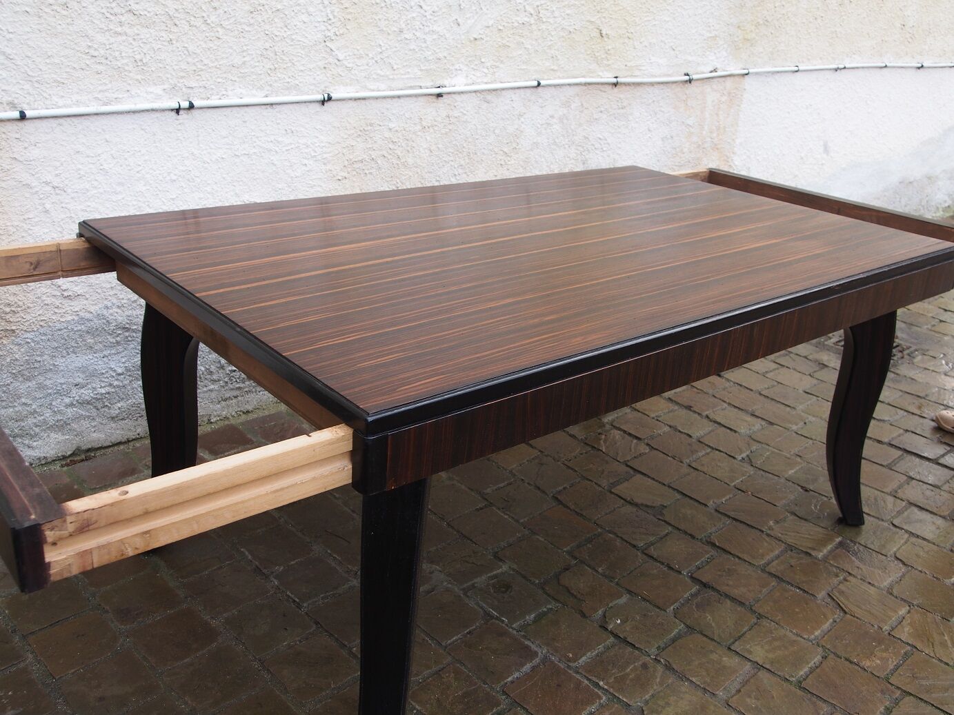 Table 1940 in Macassar ebony