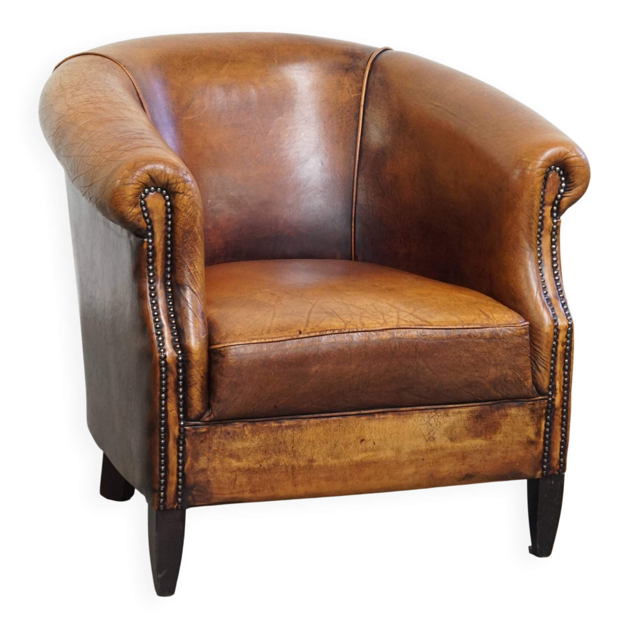 Sheepskin leather club chair